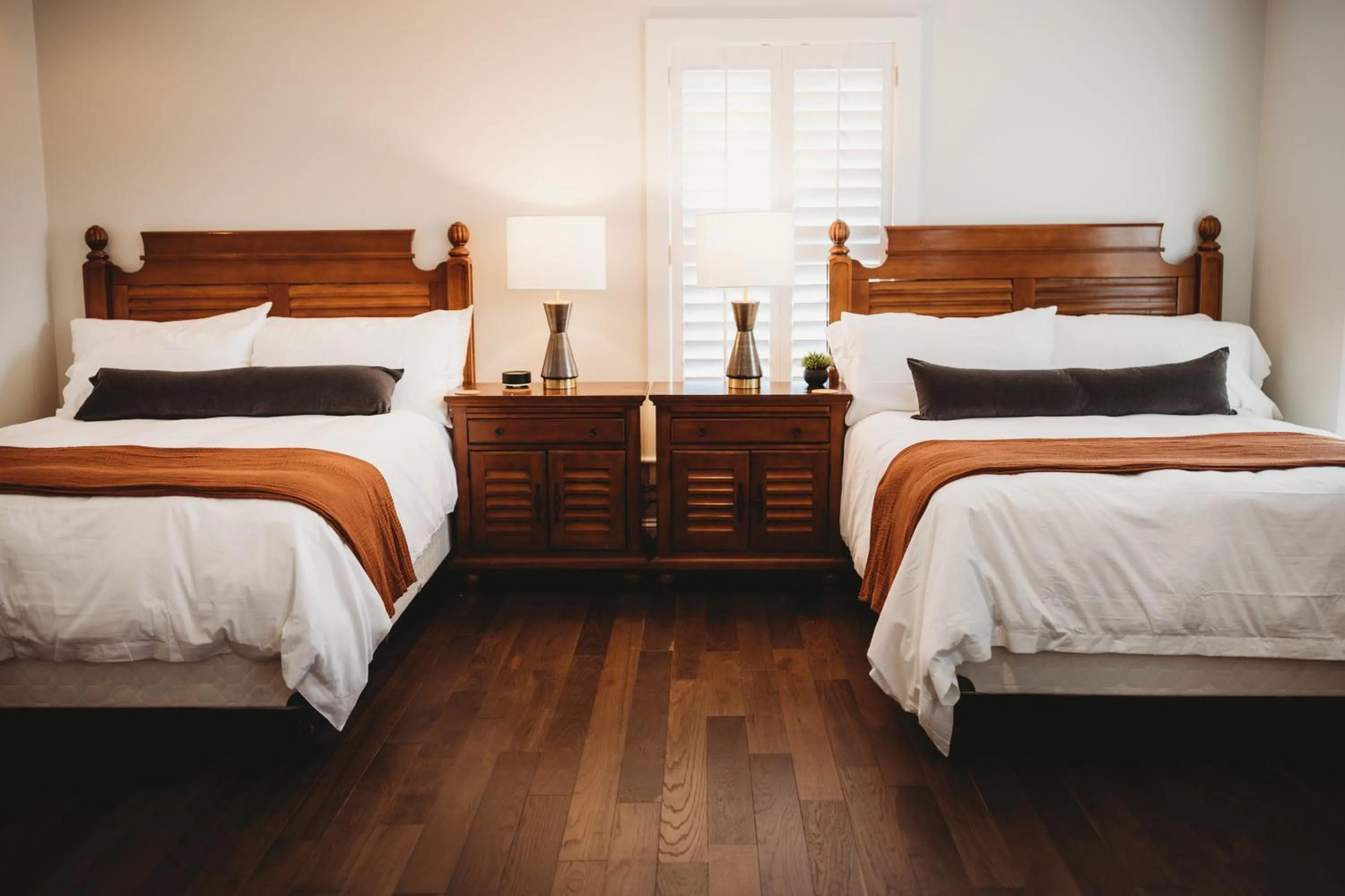 Bed in The Jefferson Inn