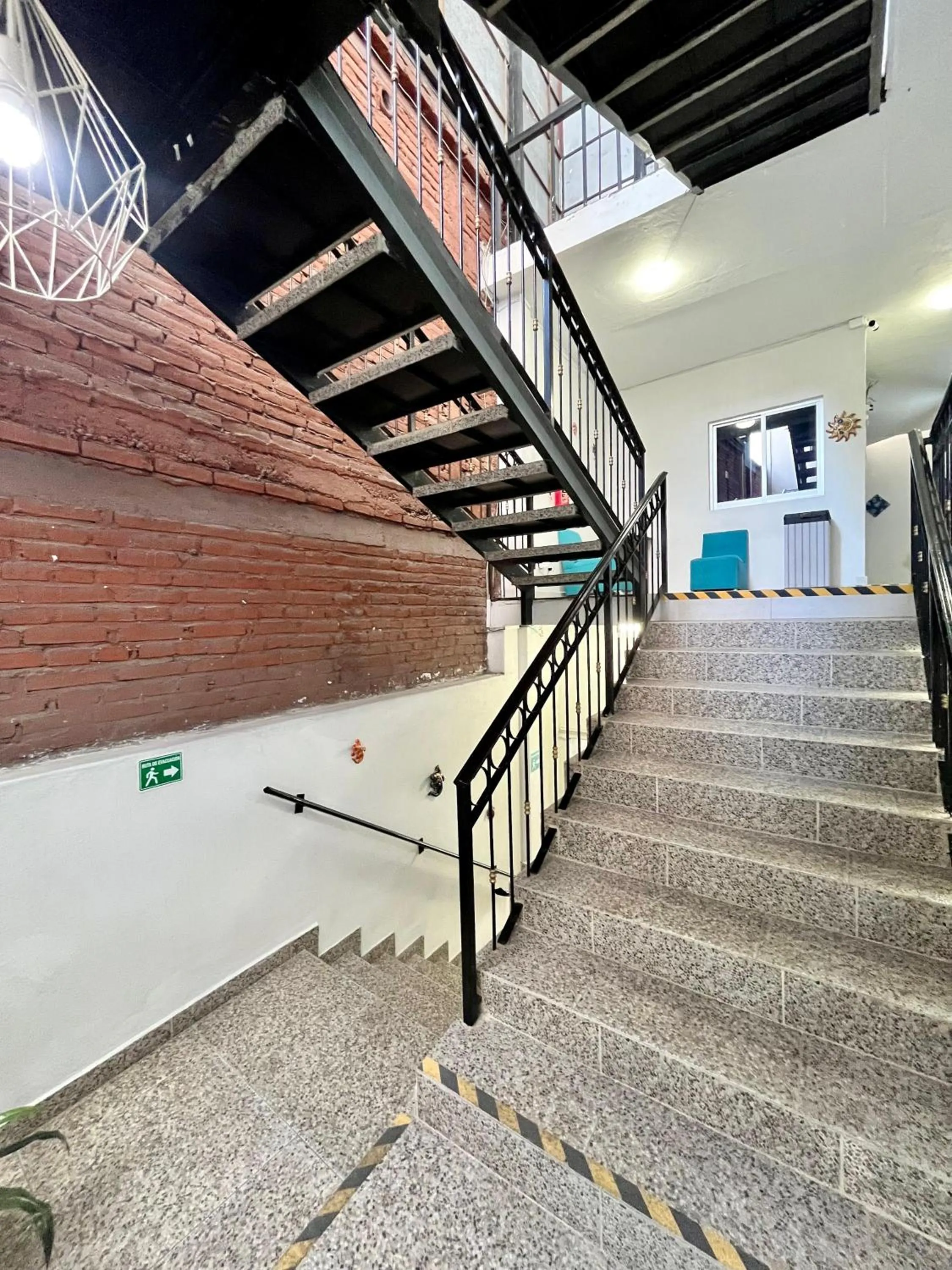 Property building in Hotel Juarez 70