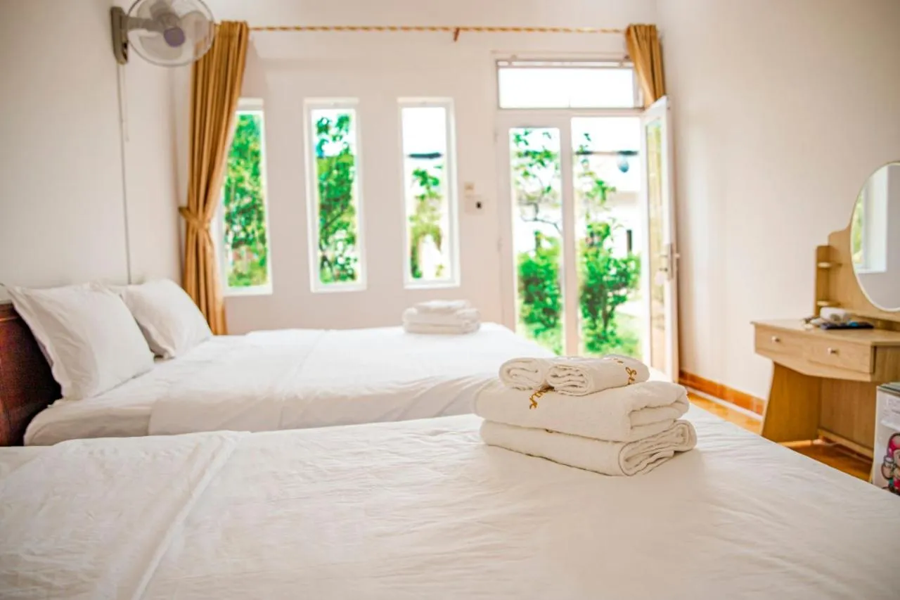 Bed in Thiên Tân Hotel