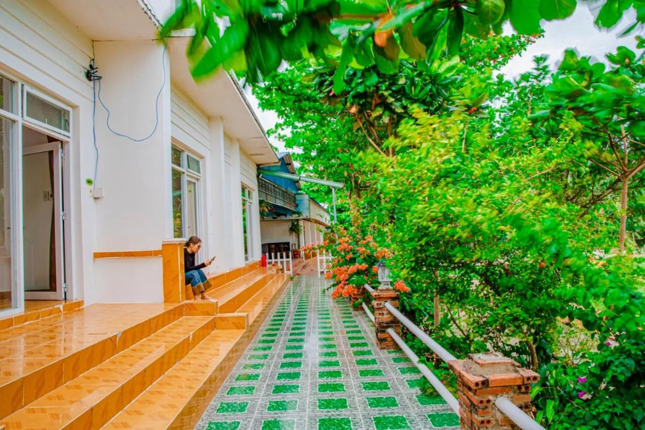 Property building in Thiên Tân Hotel