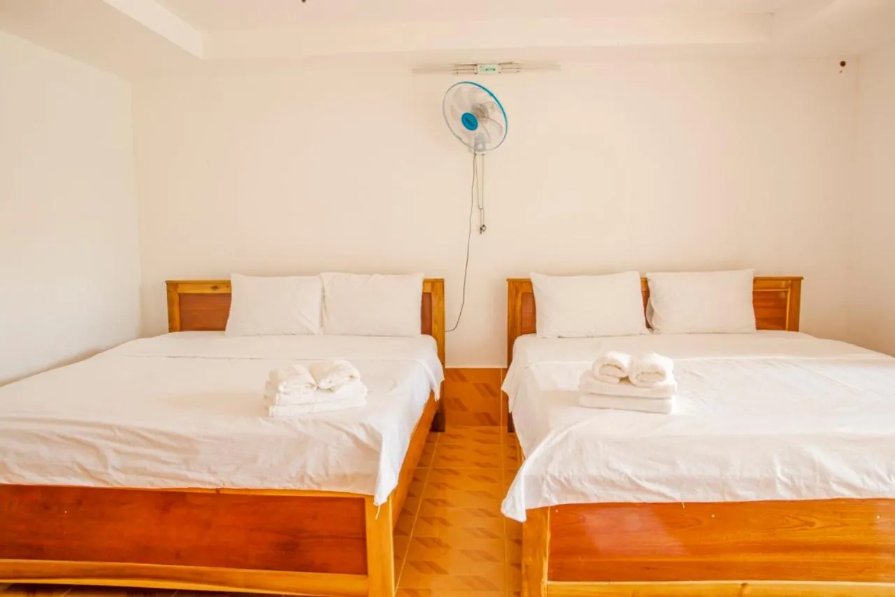 Bed in Thiên Tân Hotel