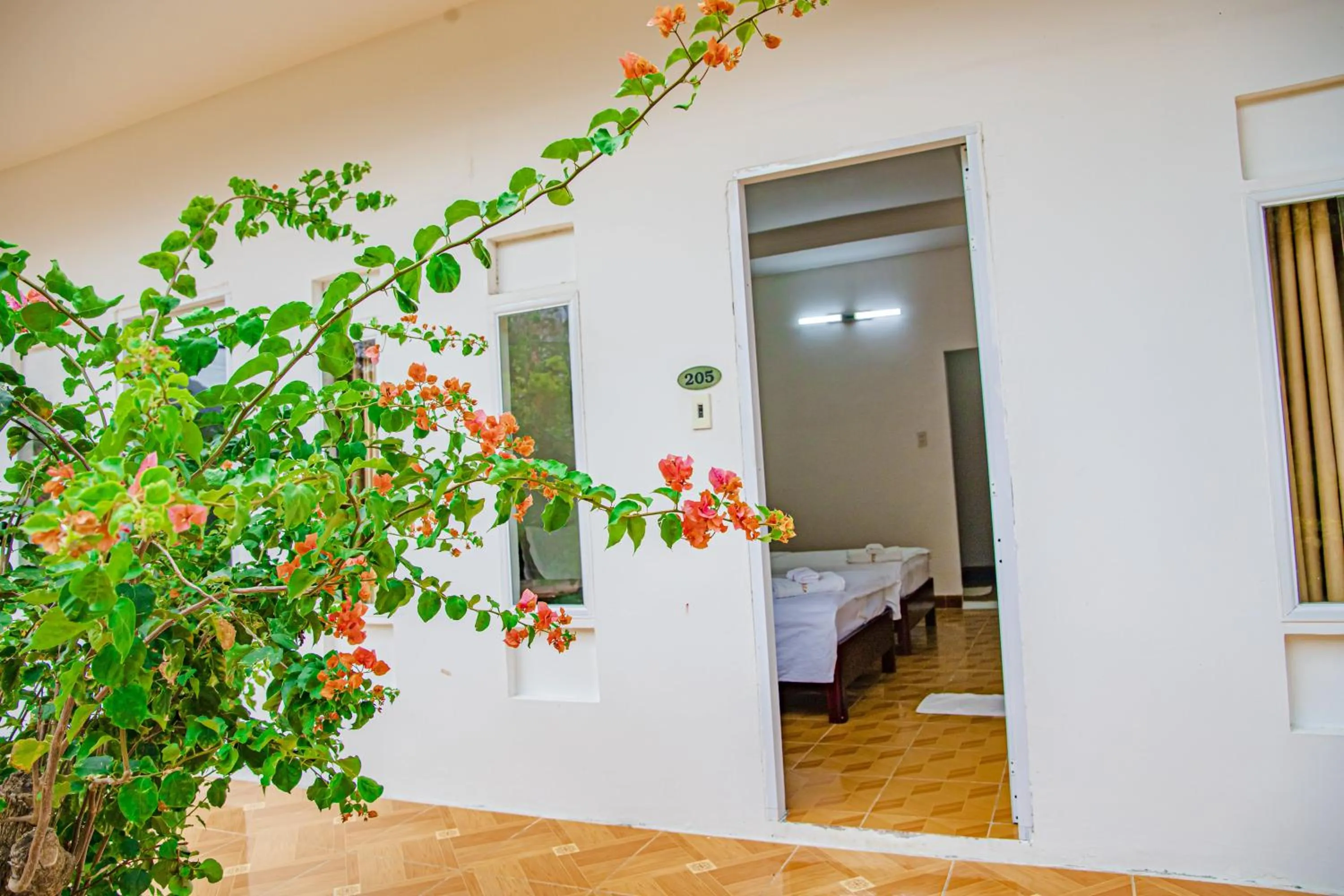 Photo of the whole room, Bed in Thiên Tân Hotel