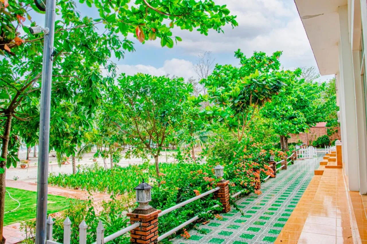 Garden in Thiên Tân Hotel