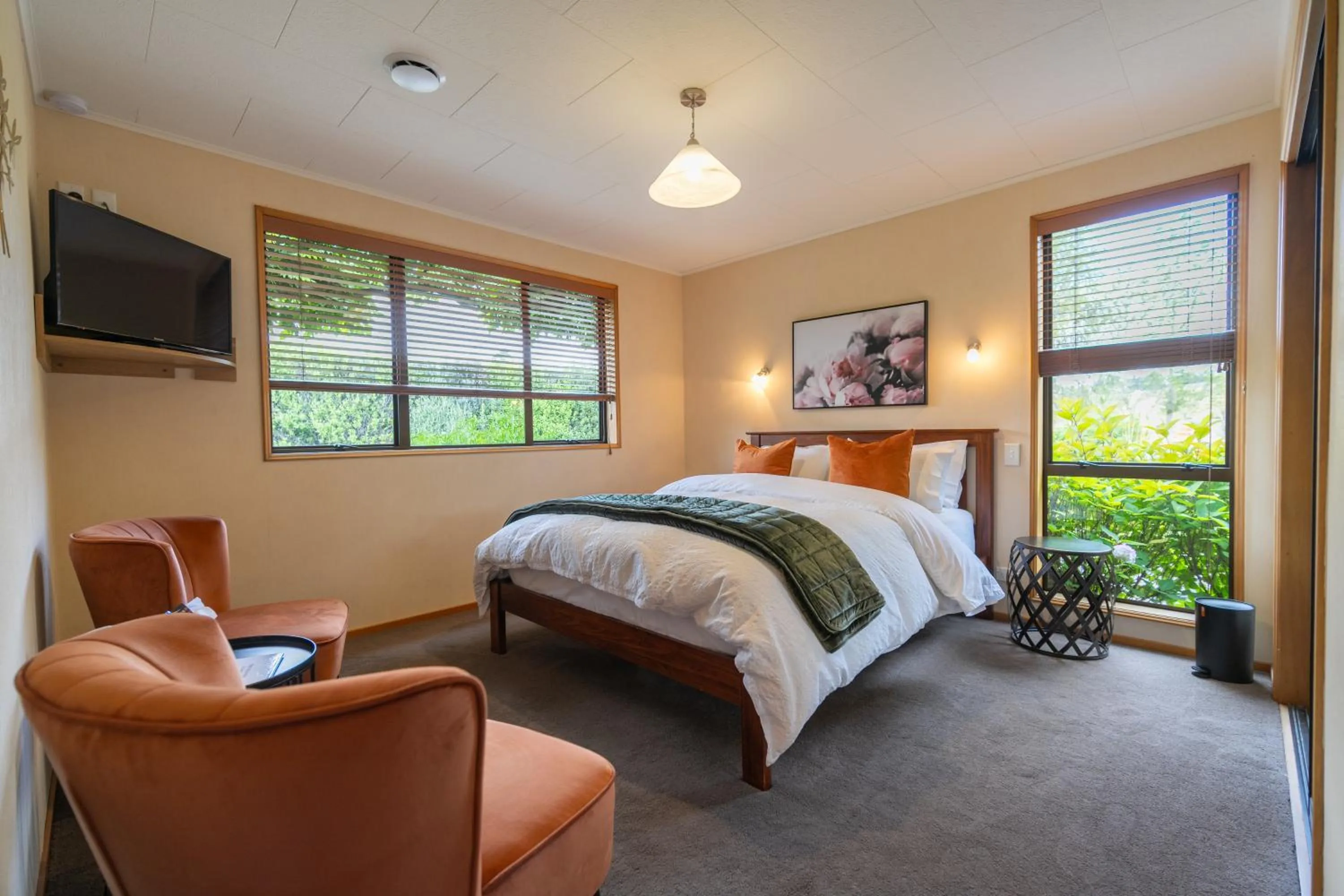 Bedroom, Bed in Alpine Rock B&B