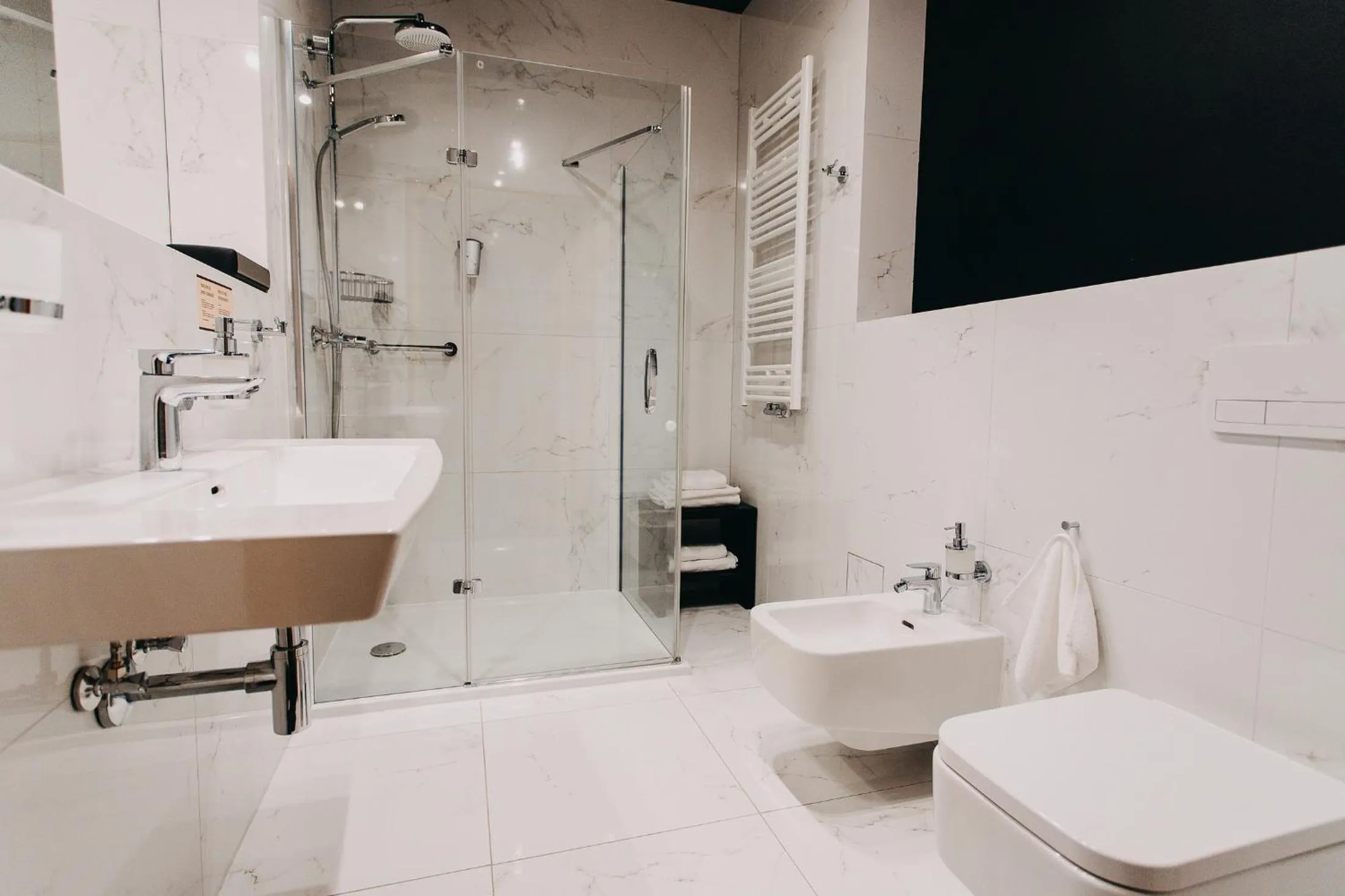 Toilet in Hotel Szara Willa