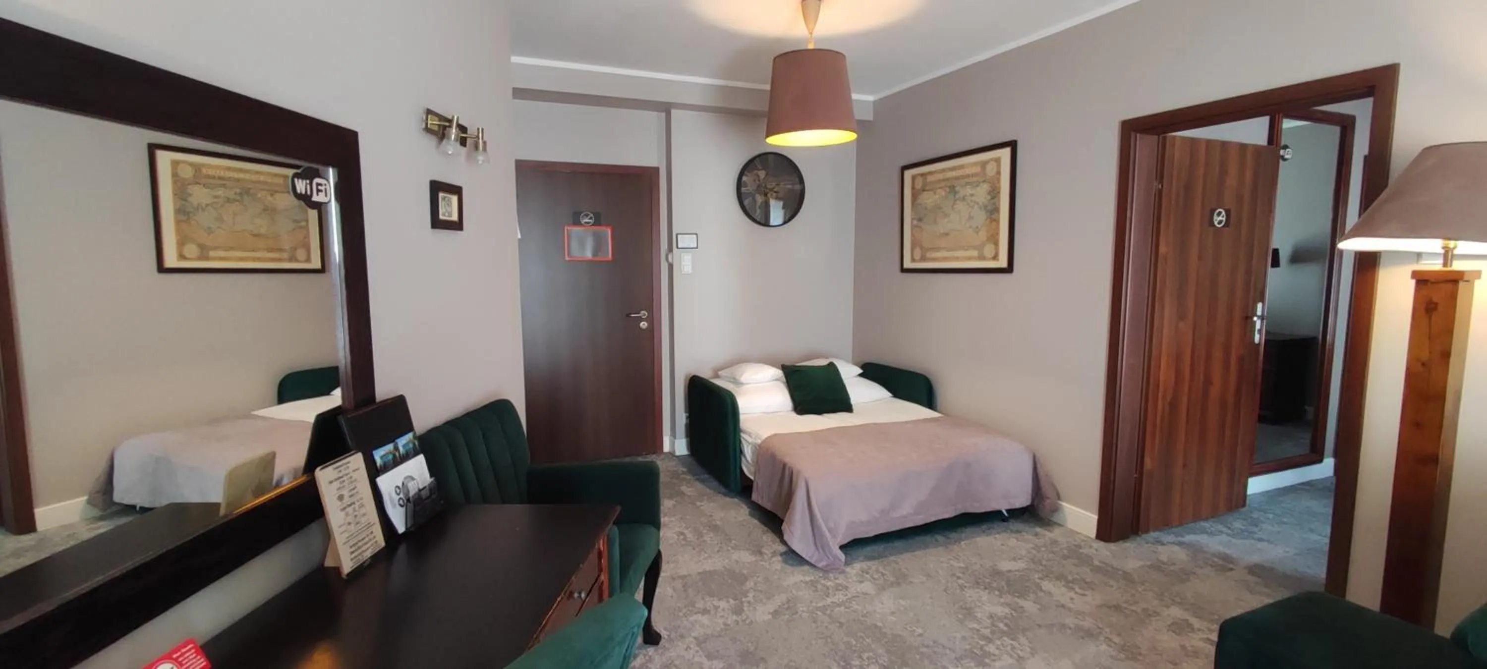 Bed in Hotel Szara Willa