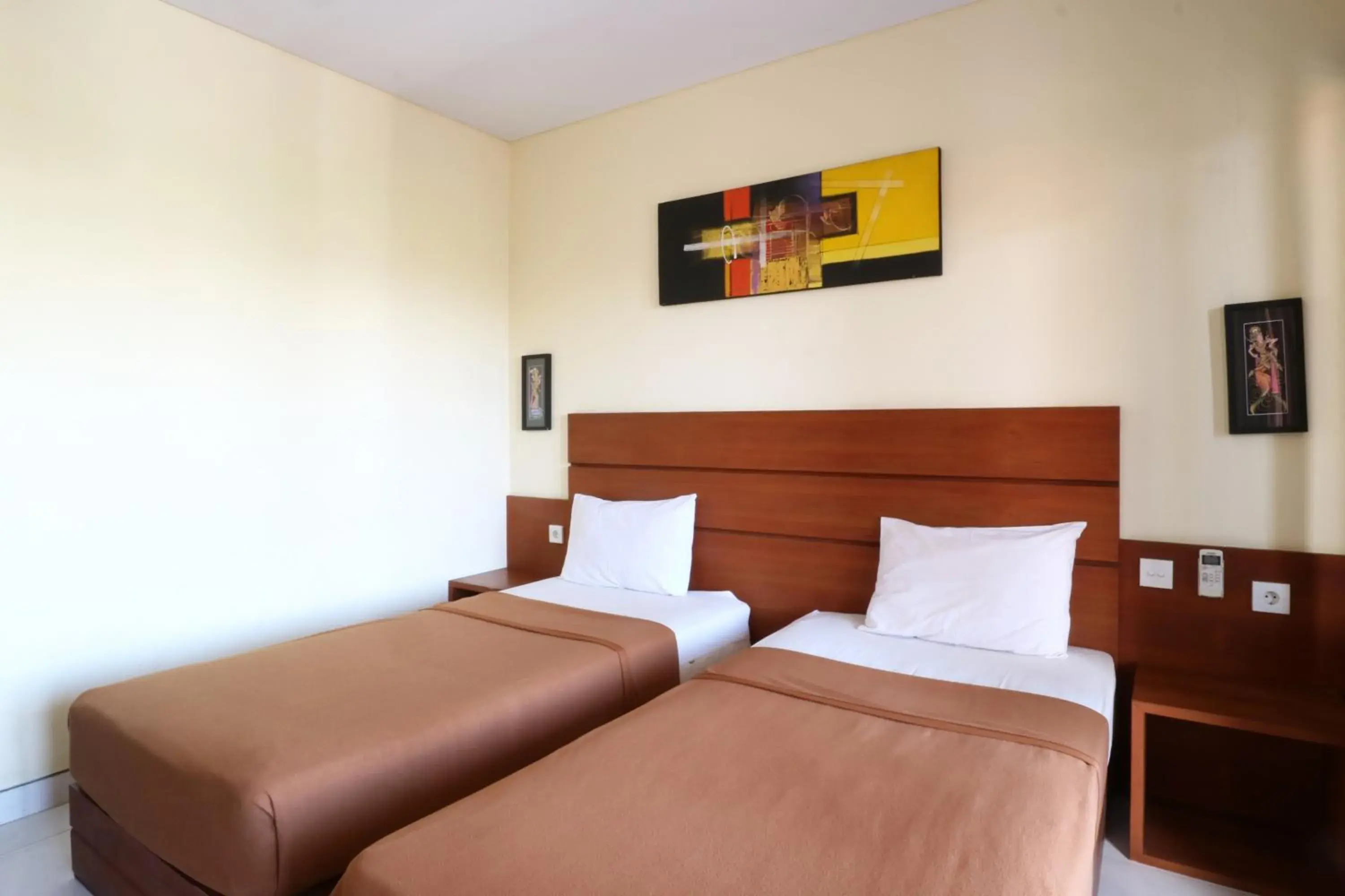 Standard Double or Twin Room in Kondra Premiere Guest House Kuta Standard Double or Twin Room in Kondra Premiere Guest House Kuta
