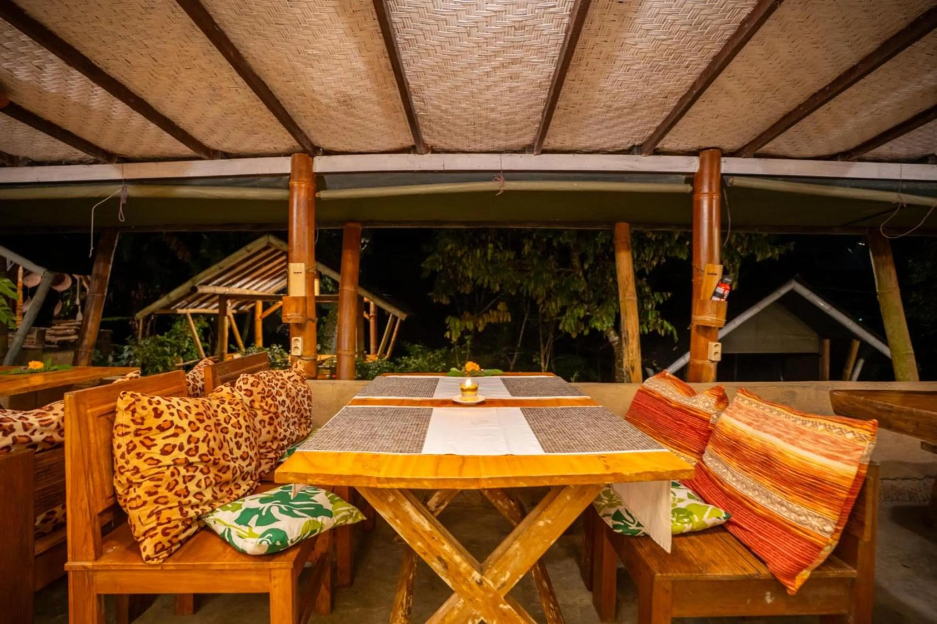 Living room in Sang Giri Mountain Tent Resort