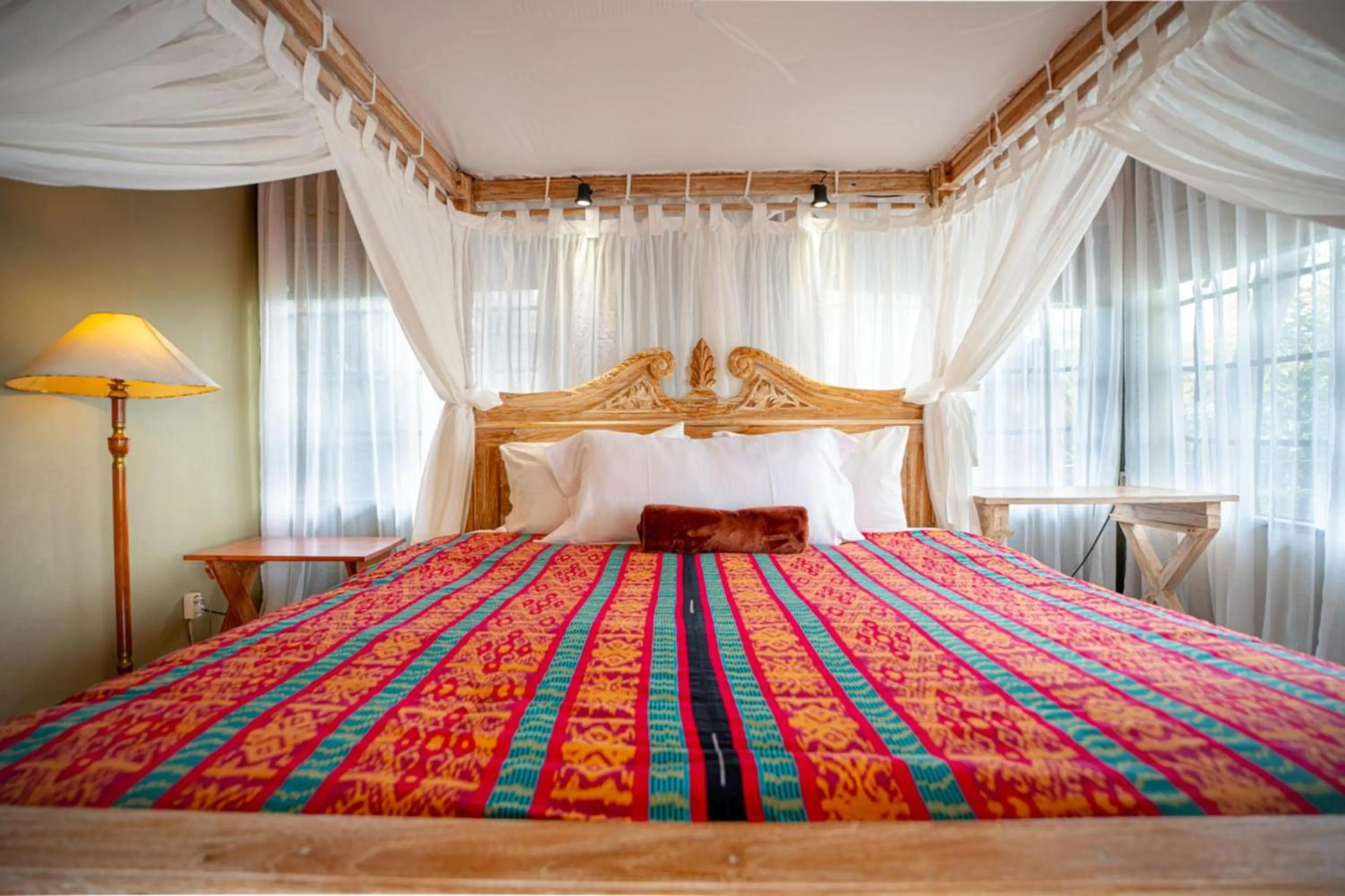 Bed in Sang Giri Mountain Tent Resort