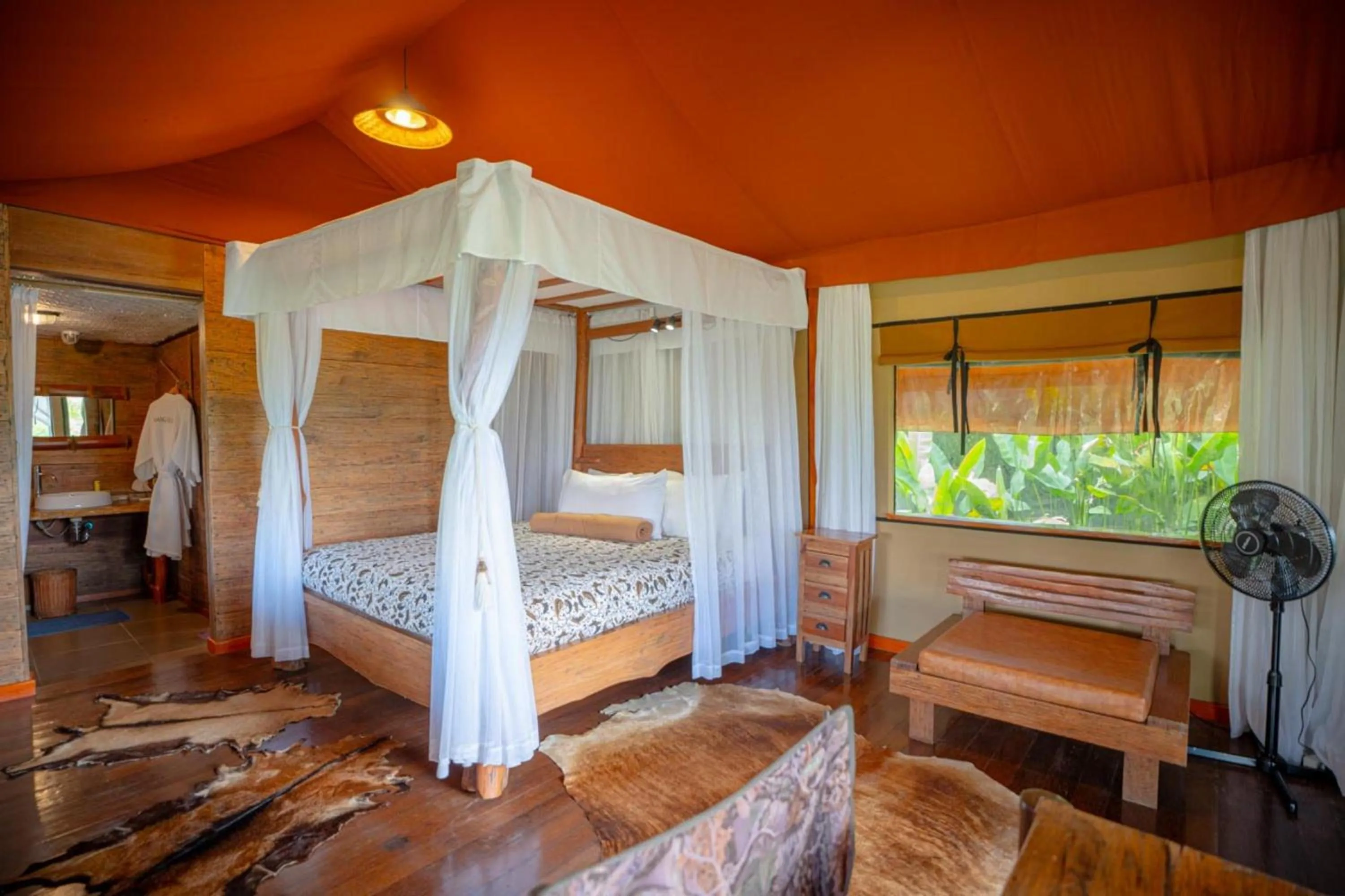 Bed in Sang Giri Mountain Tent Resort