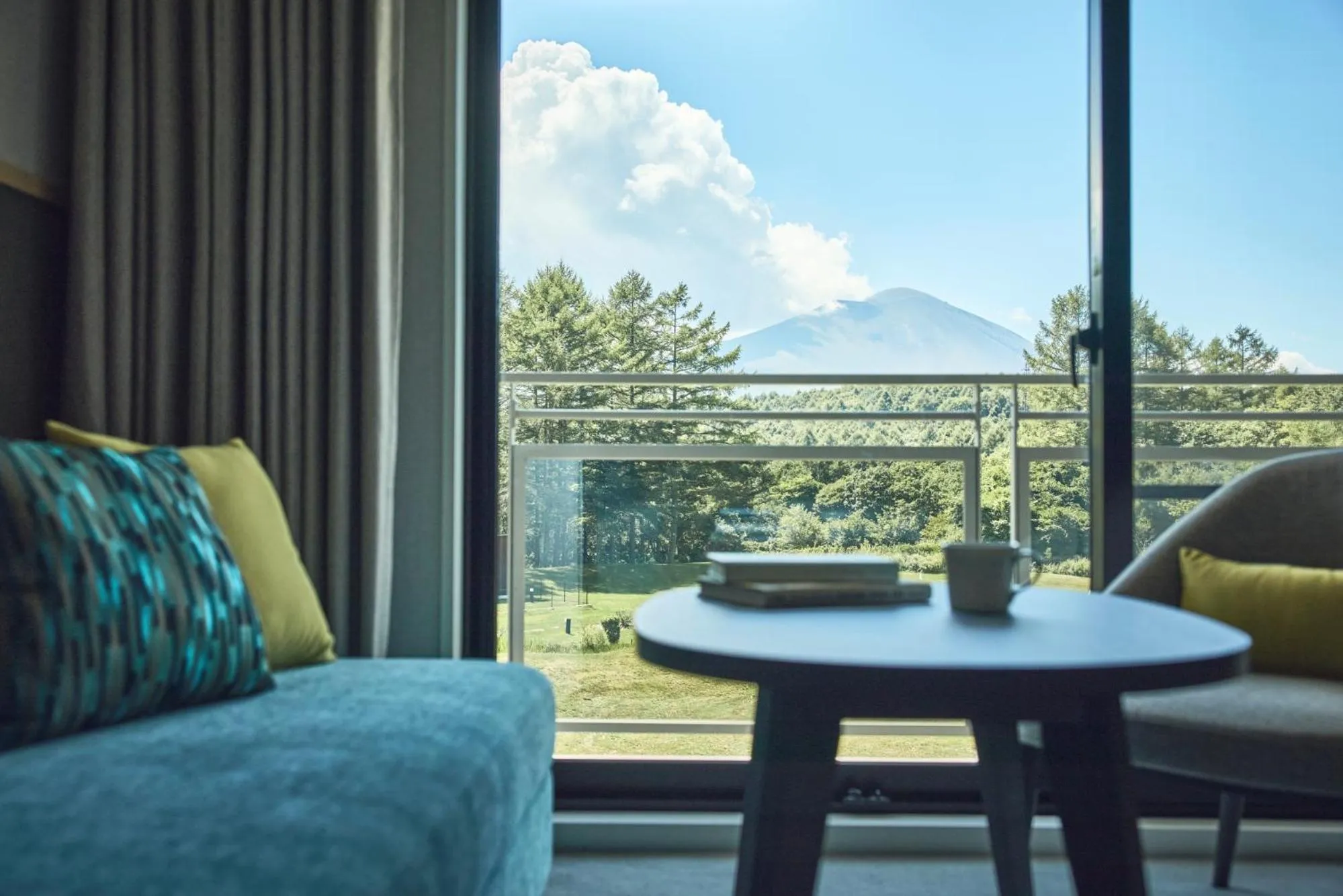 Photo of the whole room in ANA Holiday Inn Resort Karuizawa by IHG