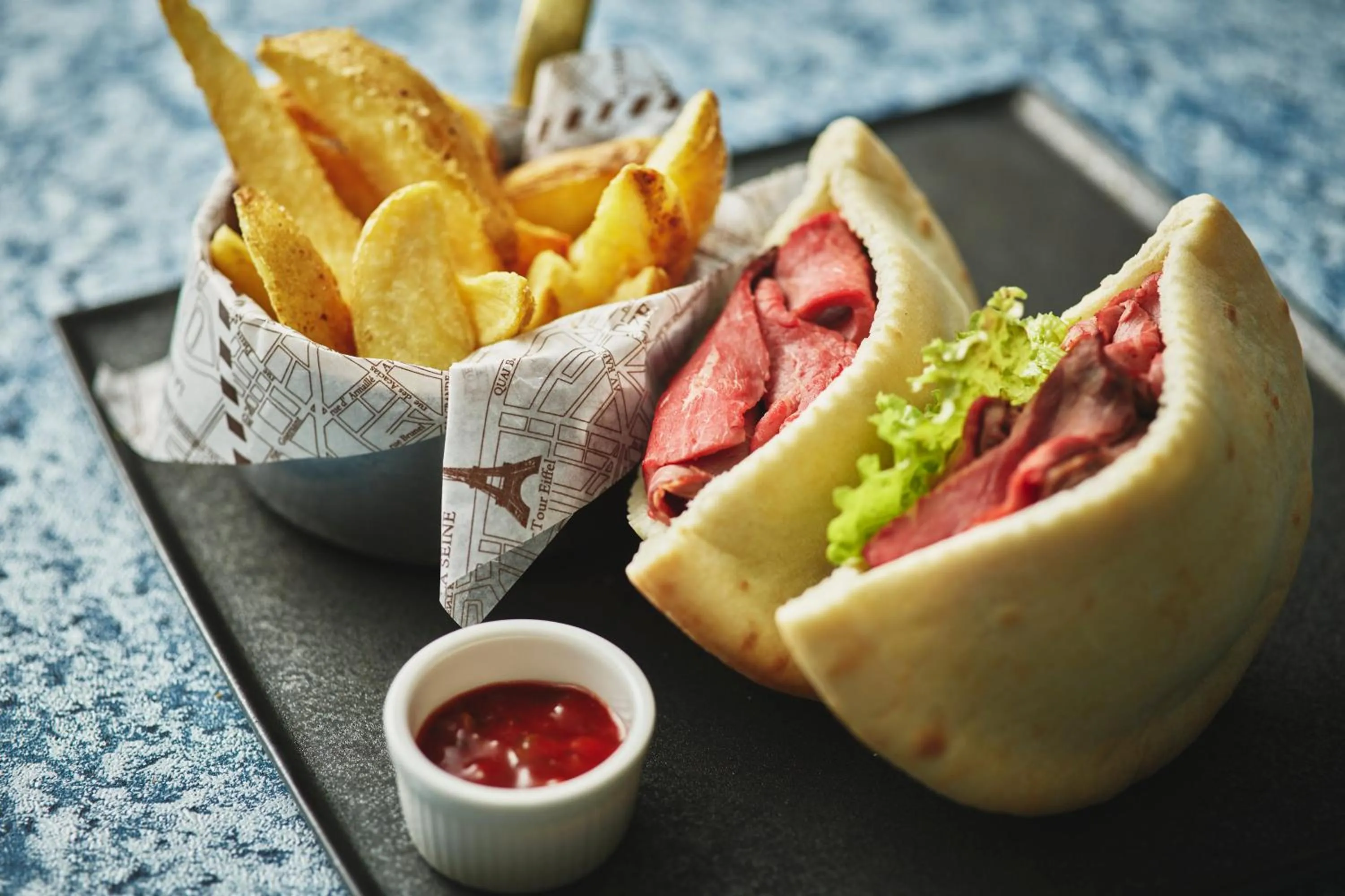 Restaurant/places to eat in ANA Holiday Inn Resort Karuizawa by IHG