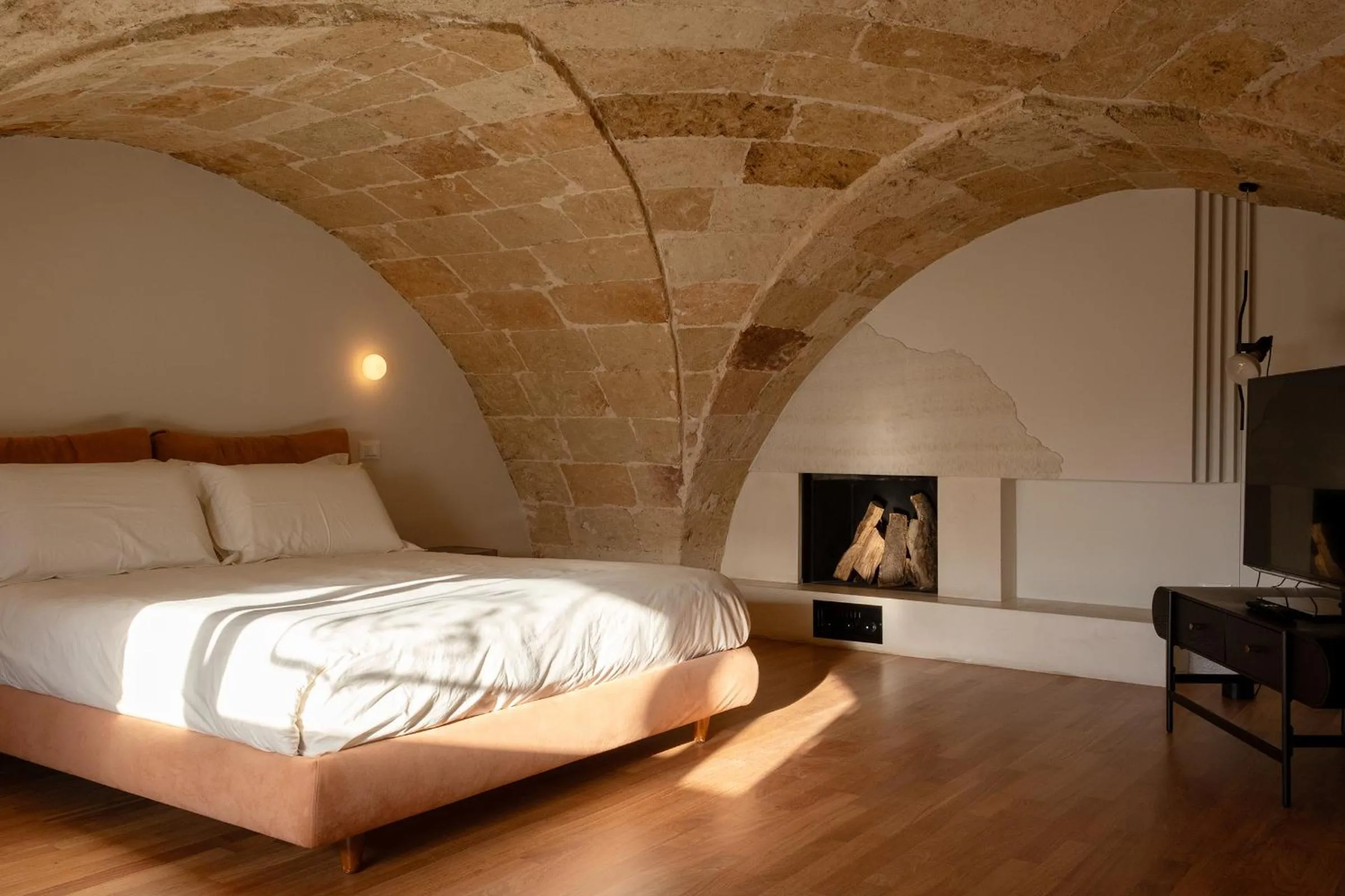 Bed in Monteforte Suite & Spa