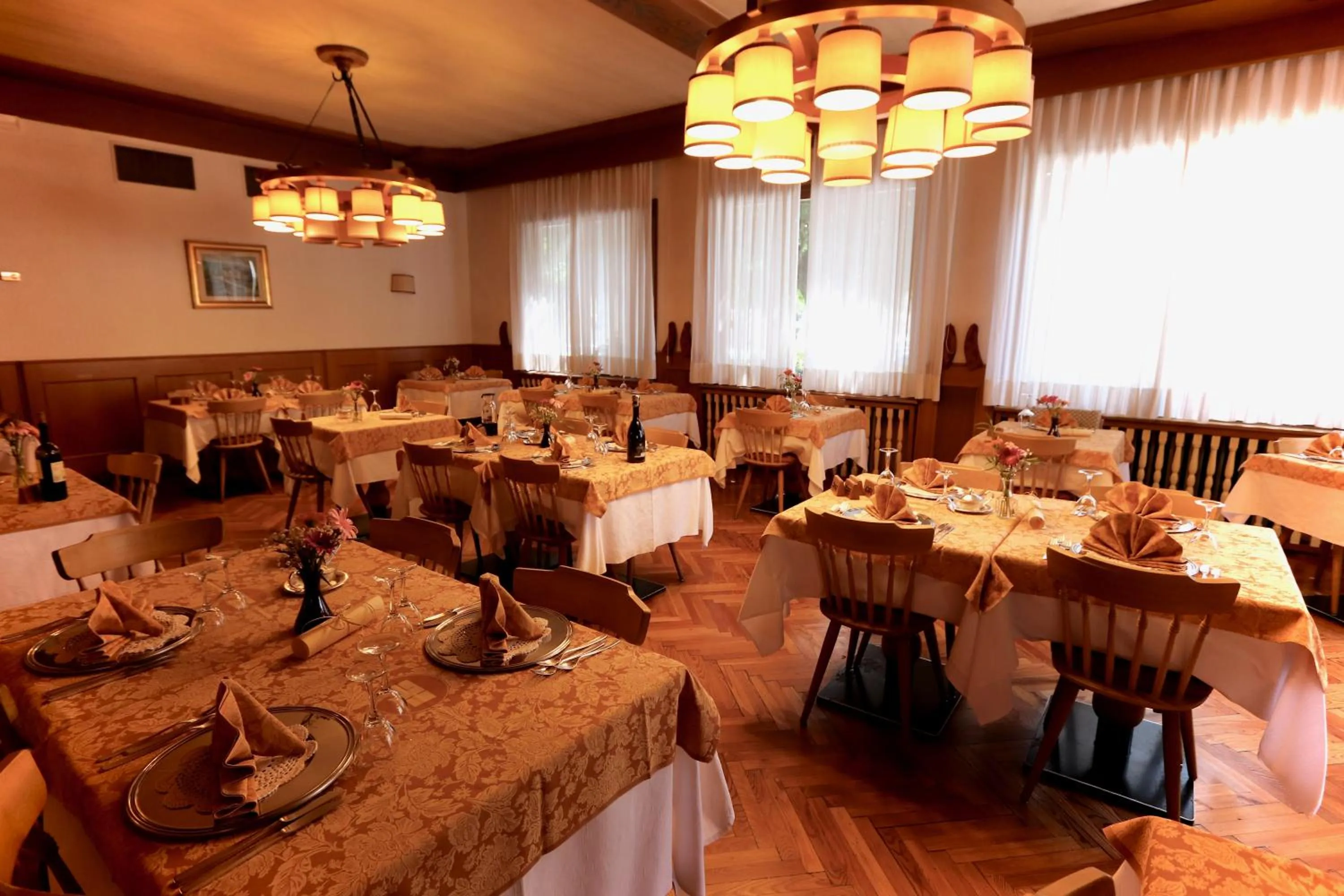 Restaurant/places to eat in Hotel Pinzolo-Dolomiti