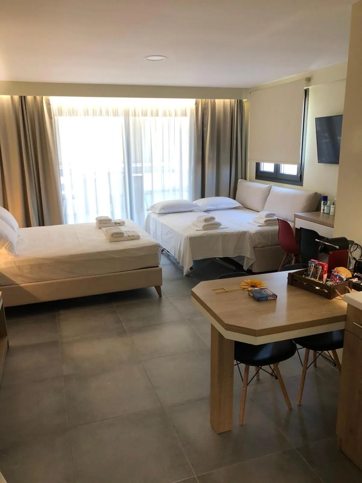 Bed in Garden Apartments