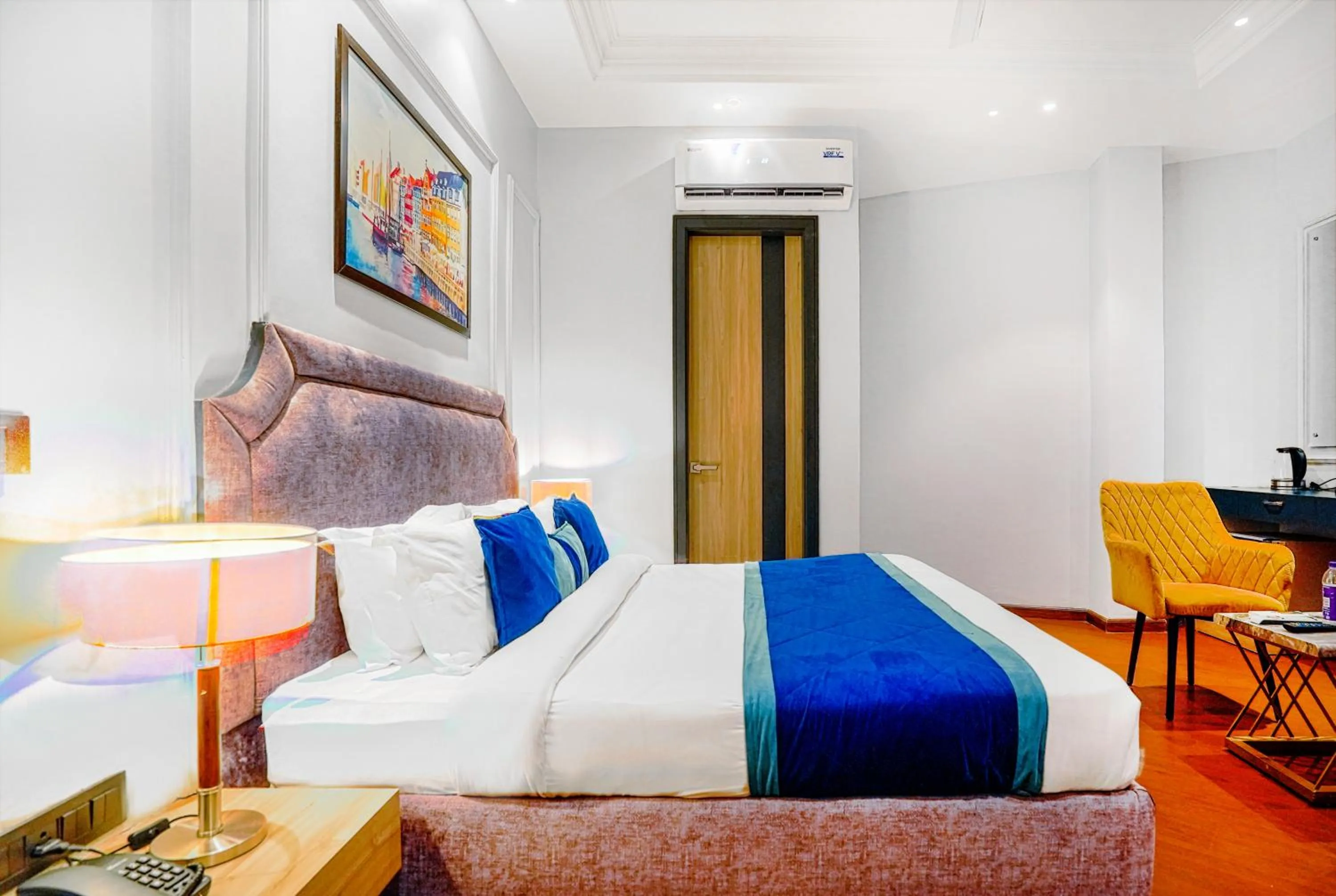 Bed in Hotel Grand Cabbana By Levelup Hotels