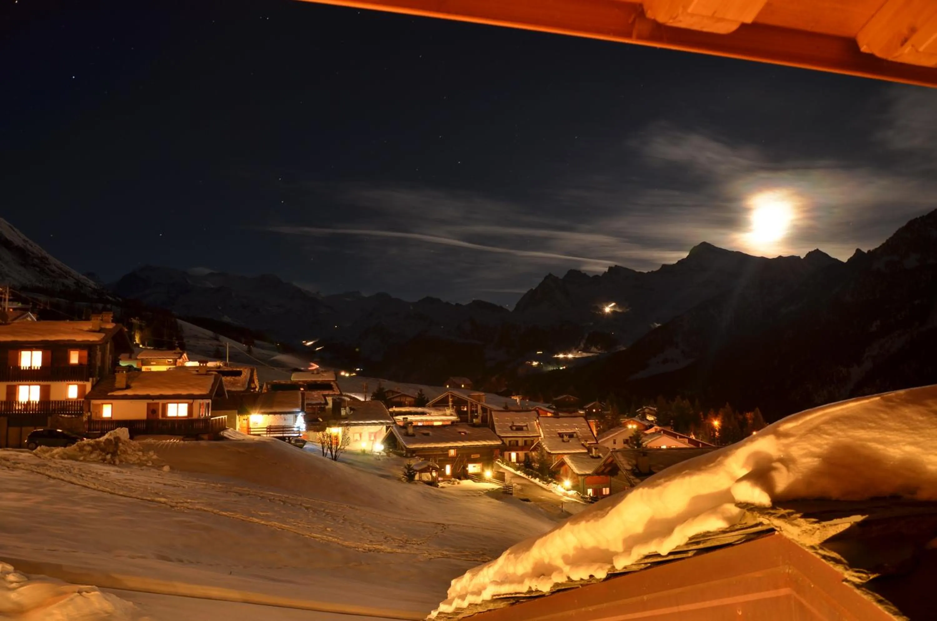 Night in Hotel L'espoir