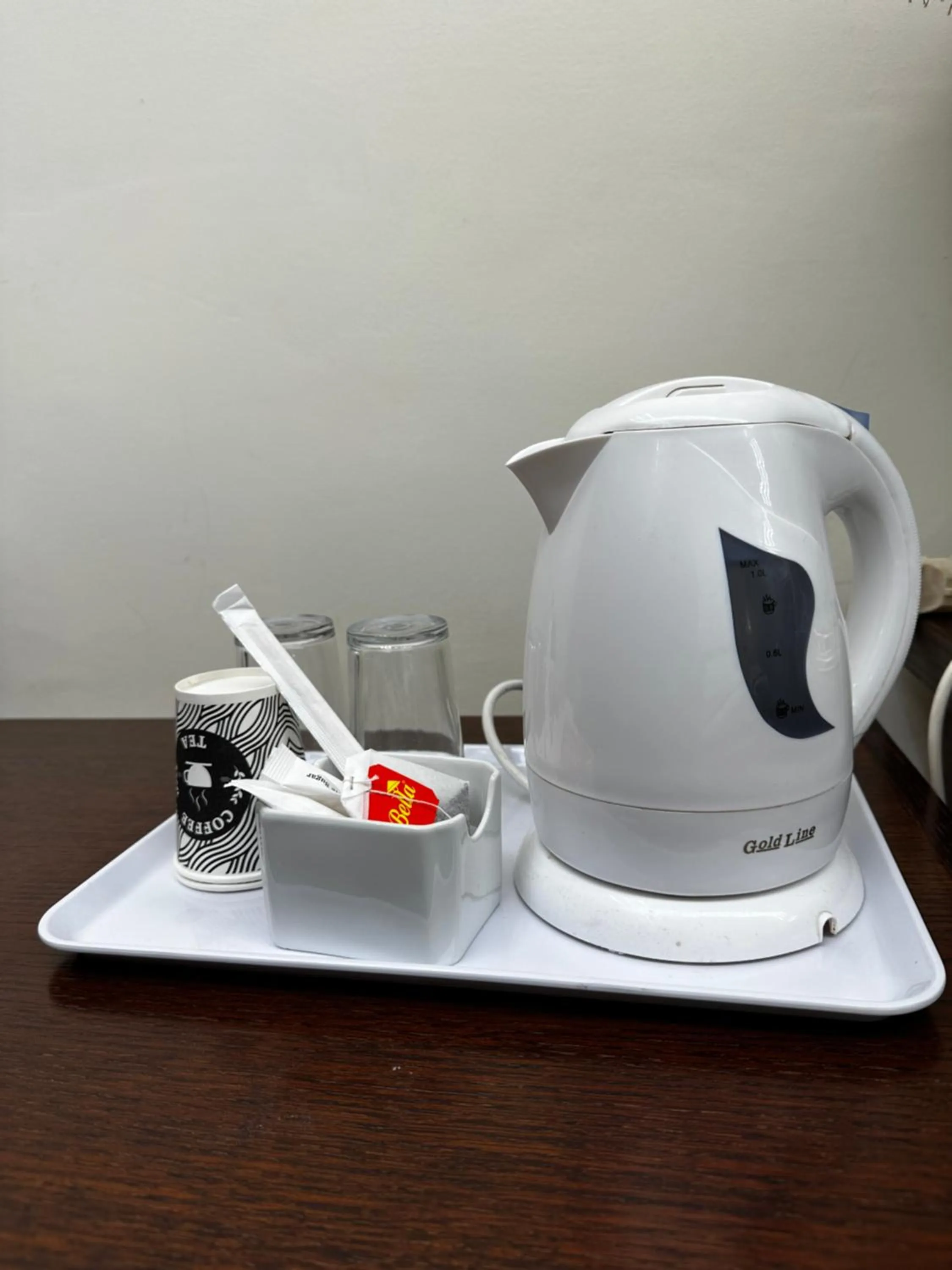 Coffee/tea facilities in Shepherd Hotel