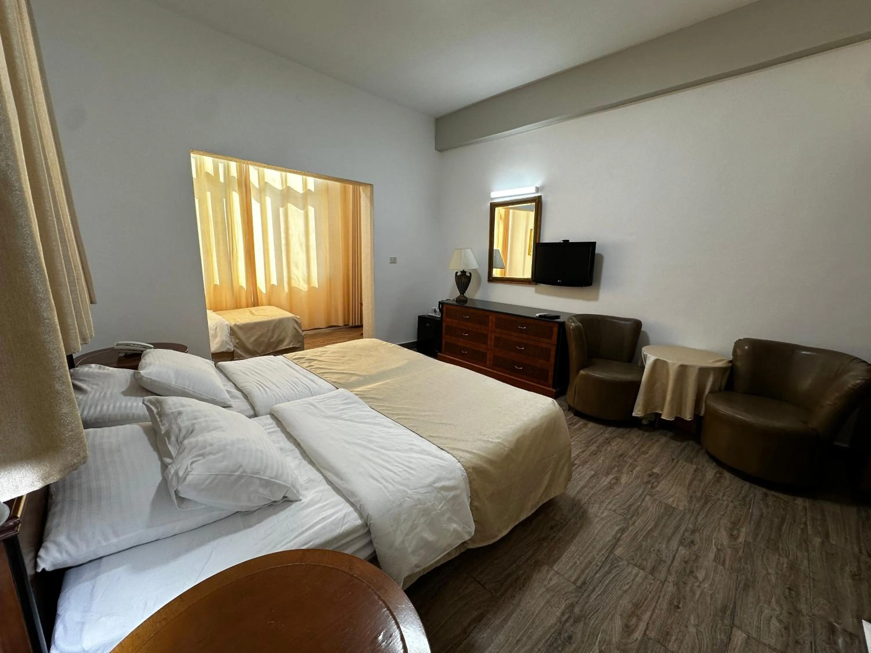 Bed in Shepherd Hotel