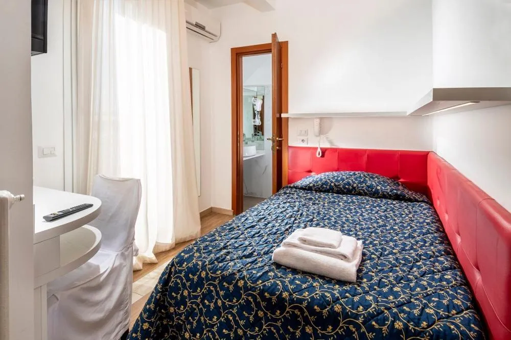 Photo of the whole room, Bed in Hotel Mediterraneo