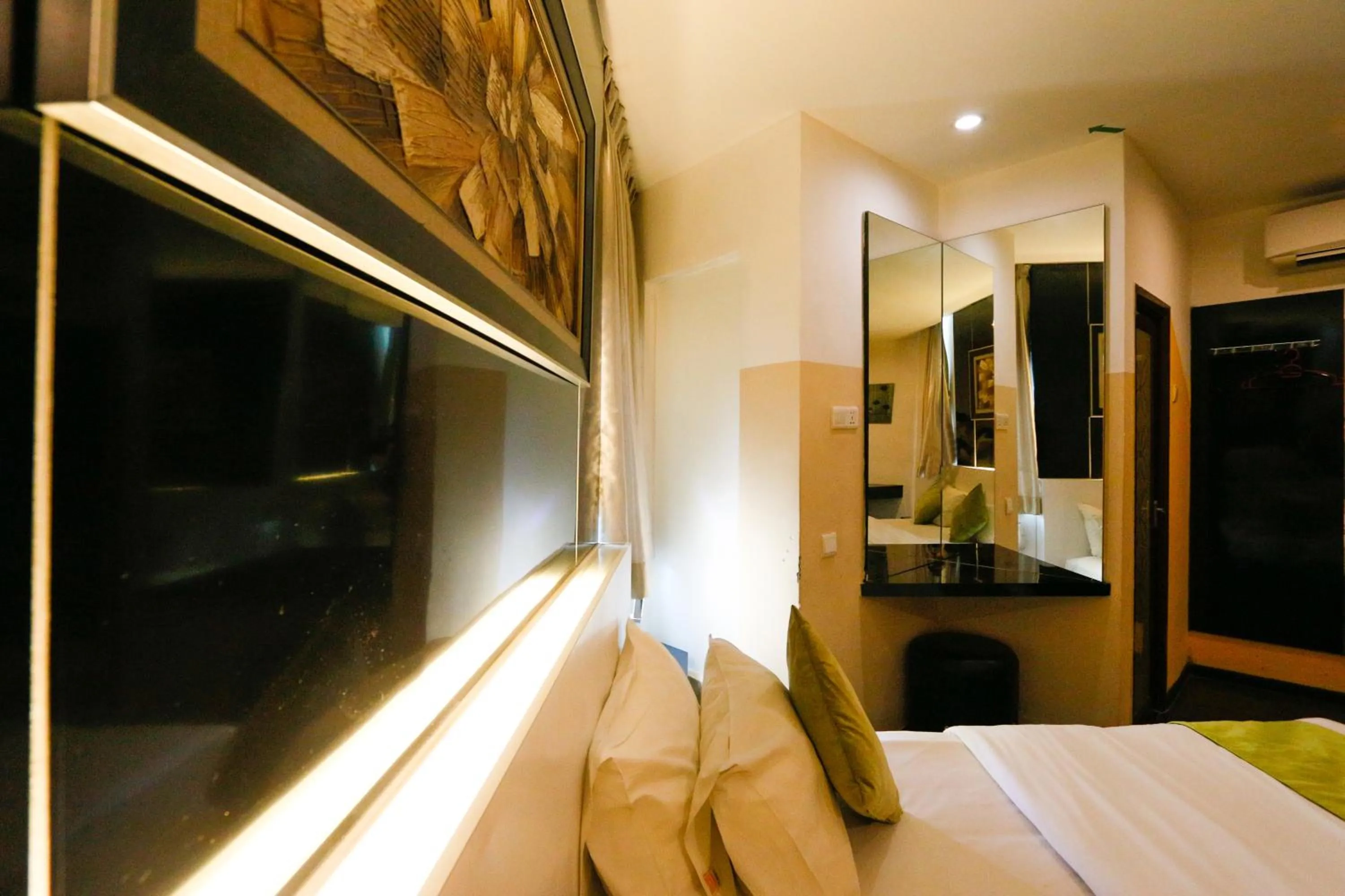 Bedroom, Bed in Golden Roof Hotel Ampang Ipoh