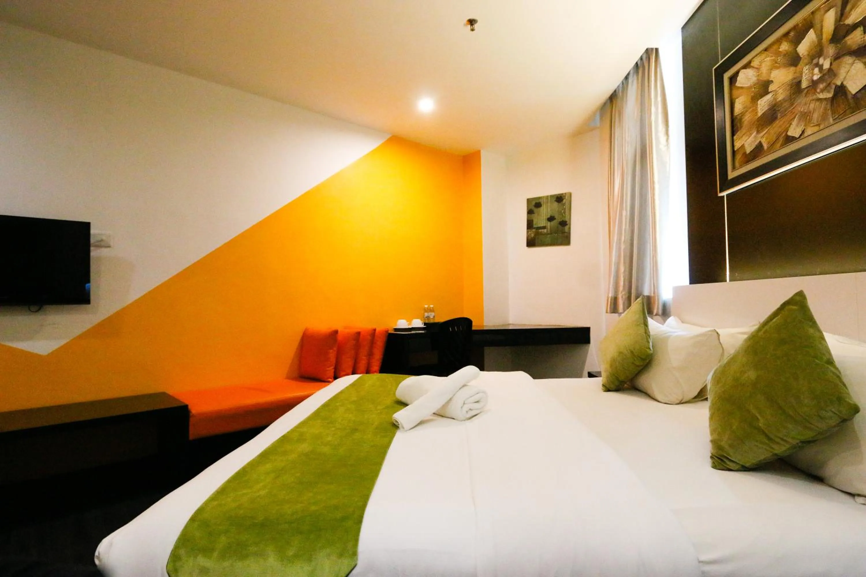 Bedroom, Bed in Golden Roof Hotel Ampang Ipoh