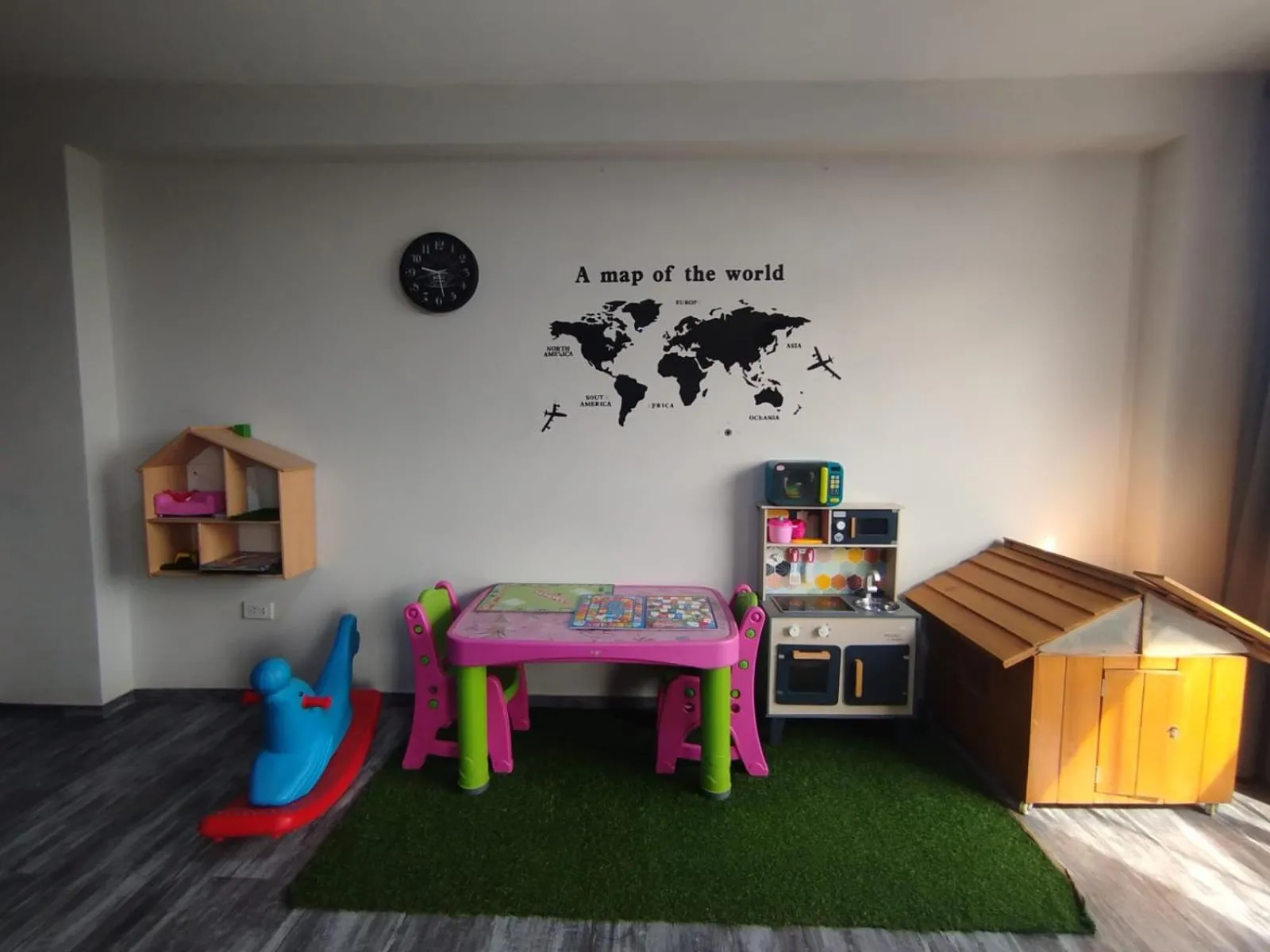 Game Room in Apartamentos "APPART D'ELIETTE"