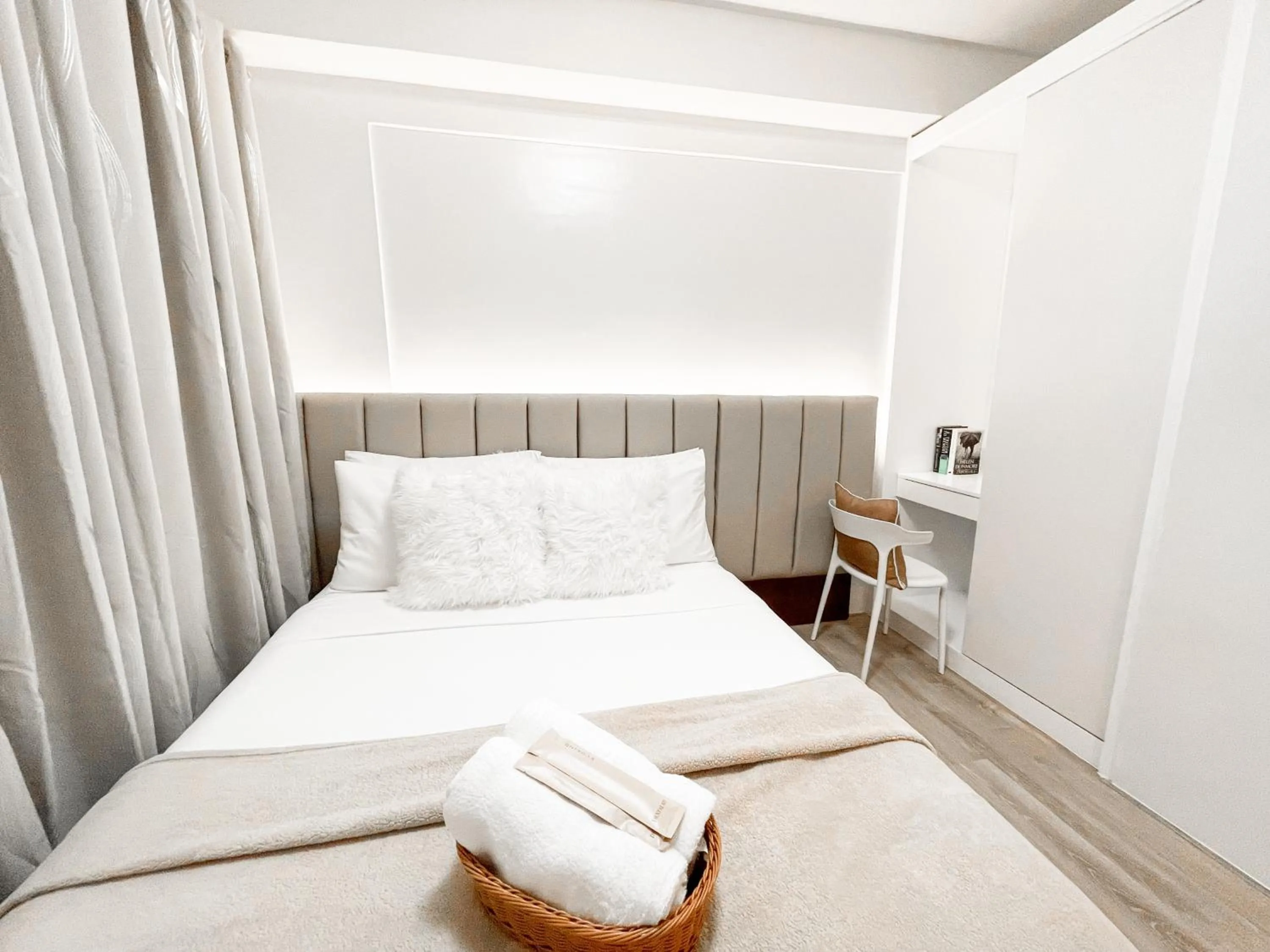 Bed in AZRA Bacolod at Mesavirre Garden Residences