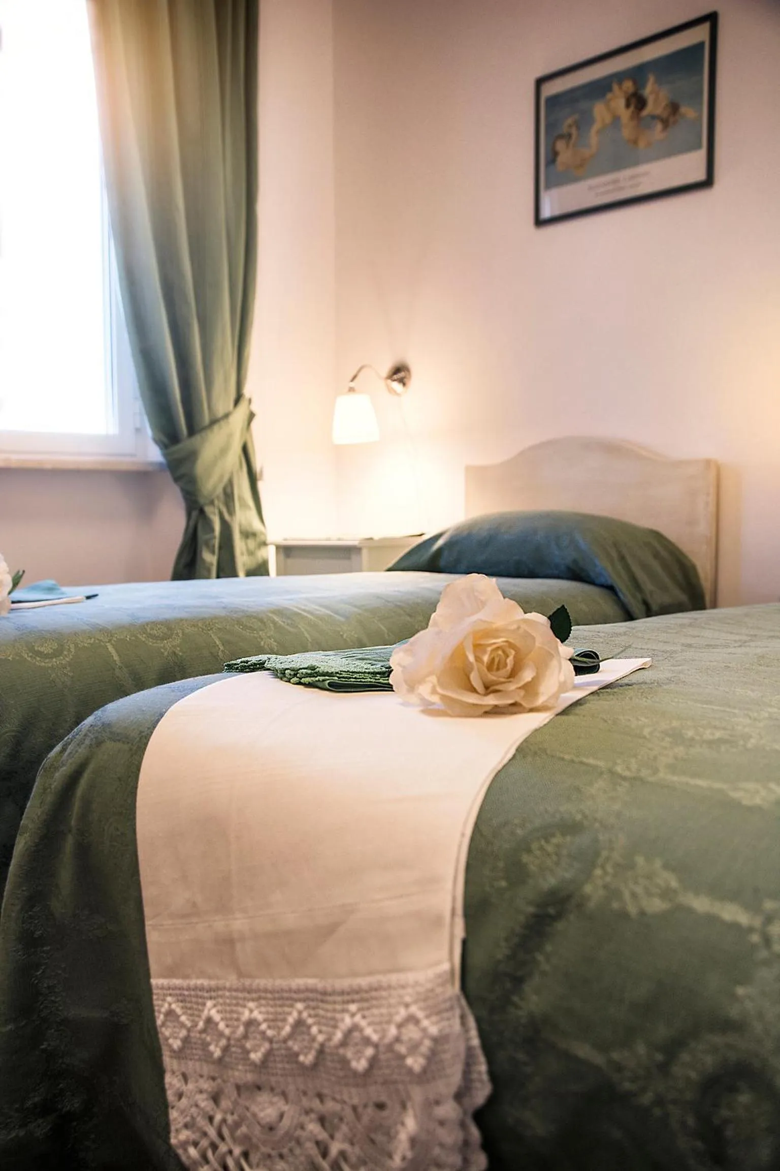 Staff, Bed in Bed and Breakfast Nonna Loreta