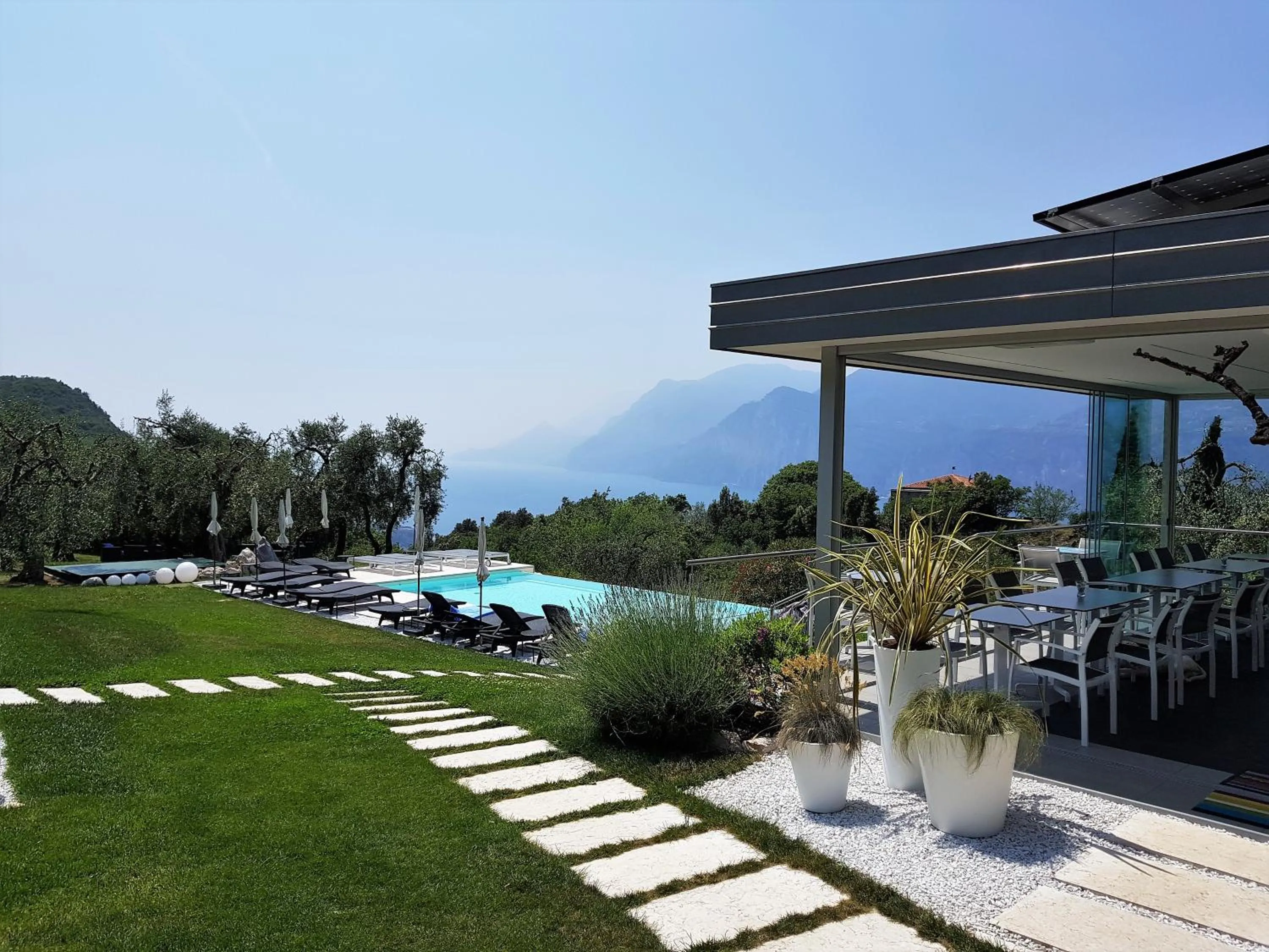 Guesthouse Grand View