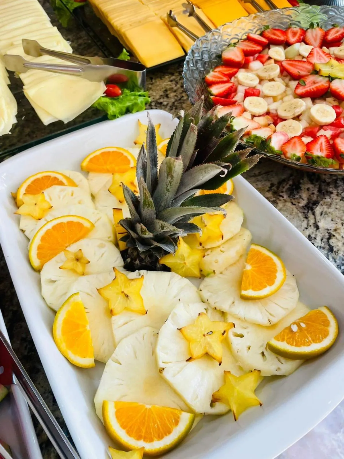 Food and drinks in Hotel Garnier