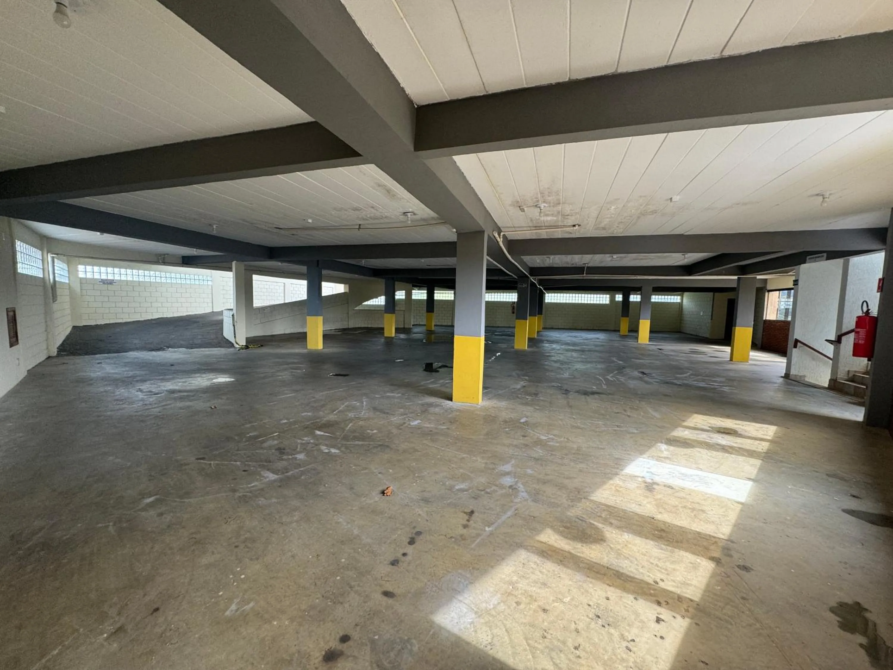 Parking in Hotel Garnier