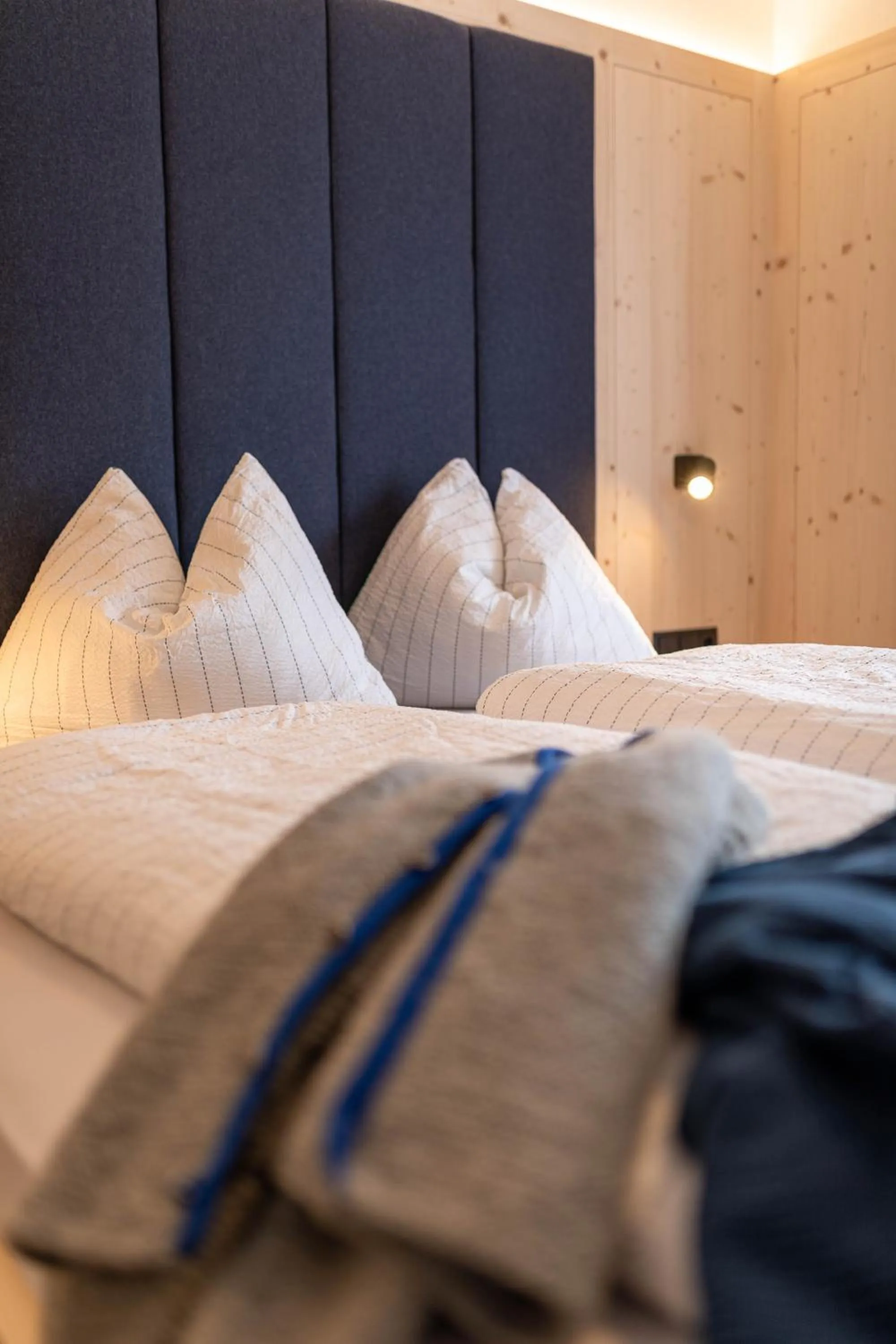 Decorative detail, Bed in Residence Dilitz