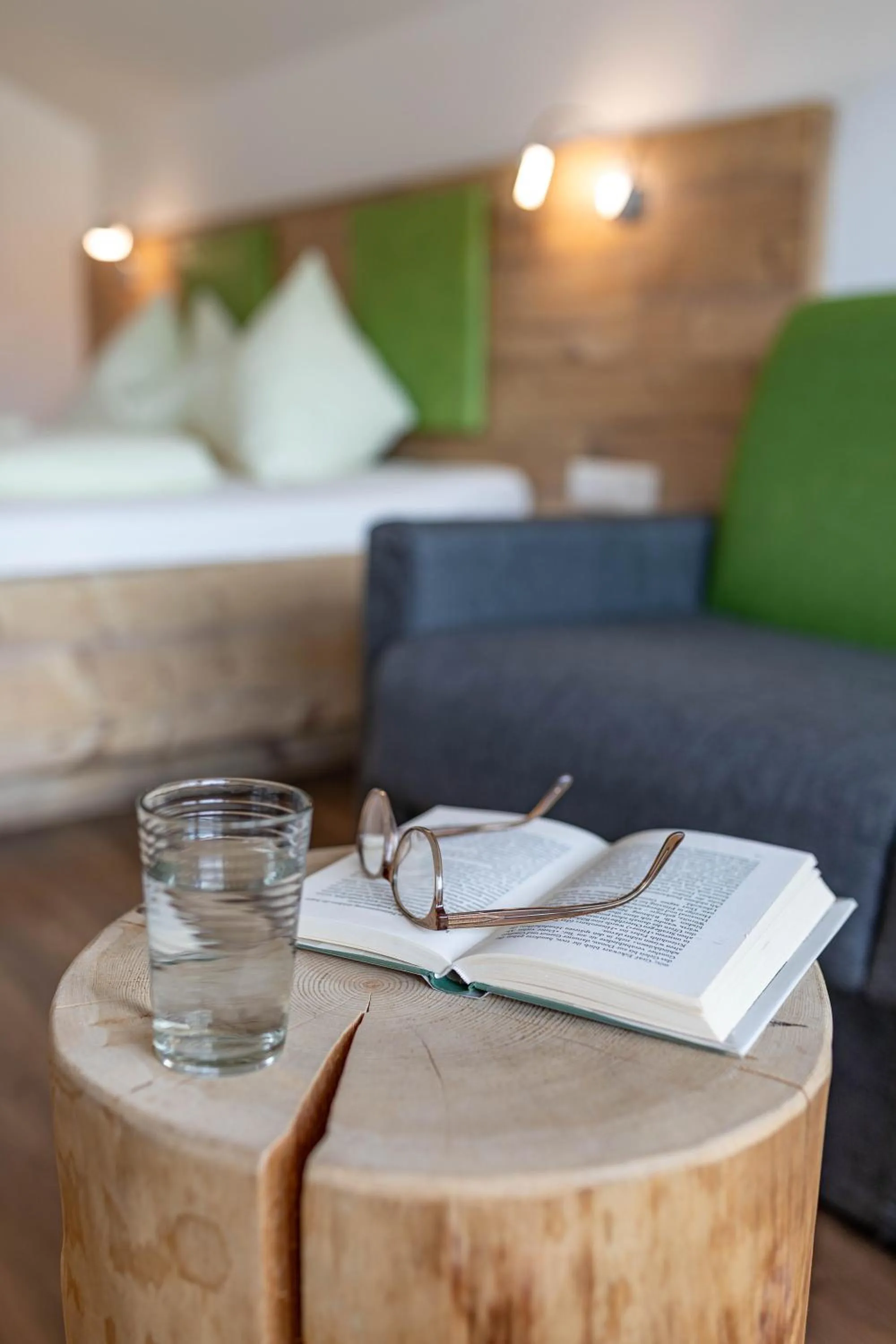 Decorative detail, Bed in Residence Dilitz