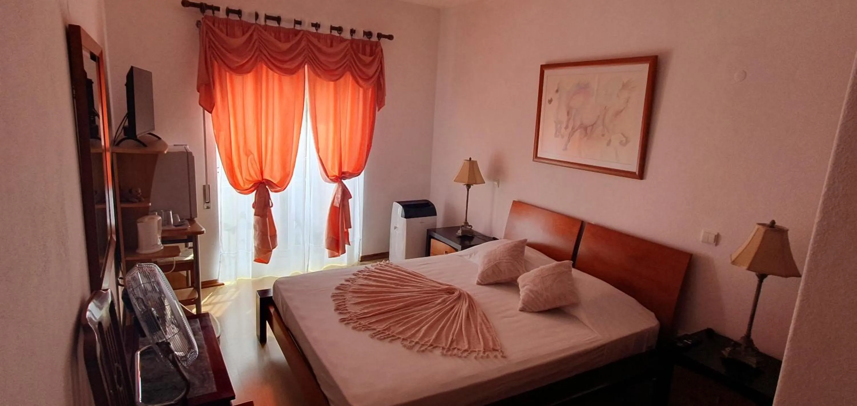 Bedroom in Casa Felicidade