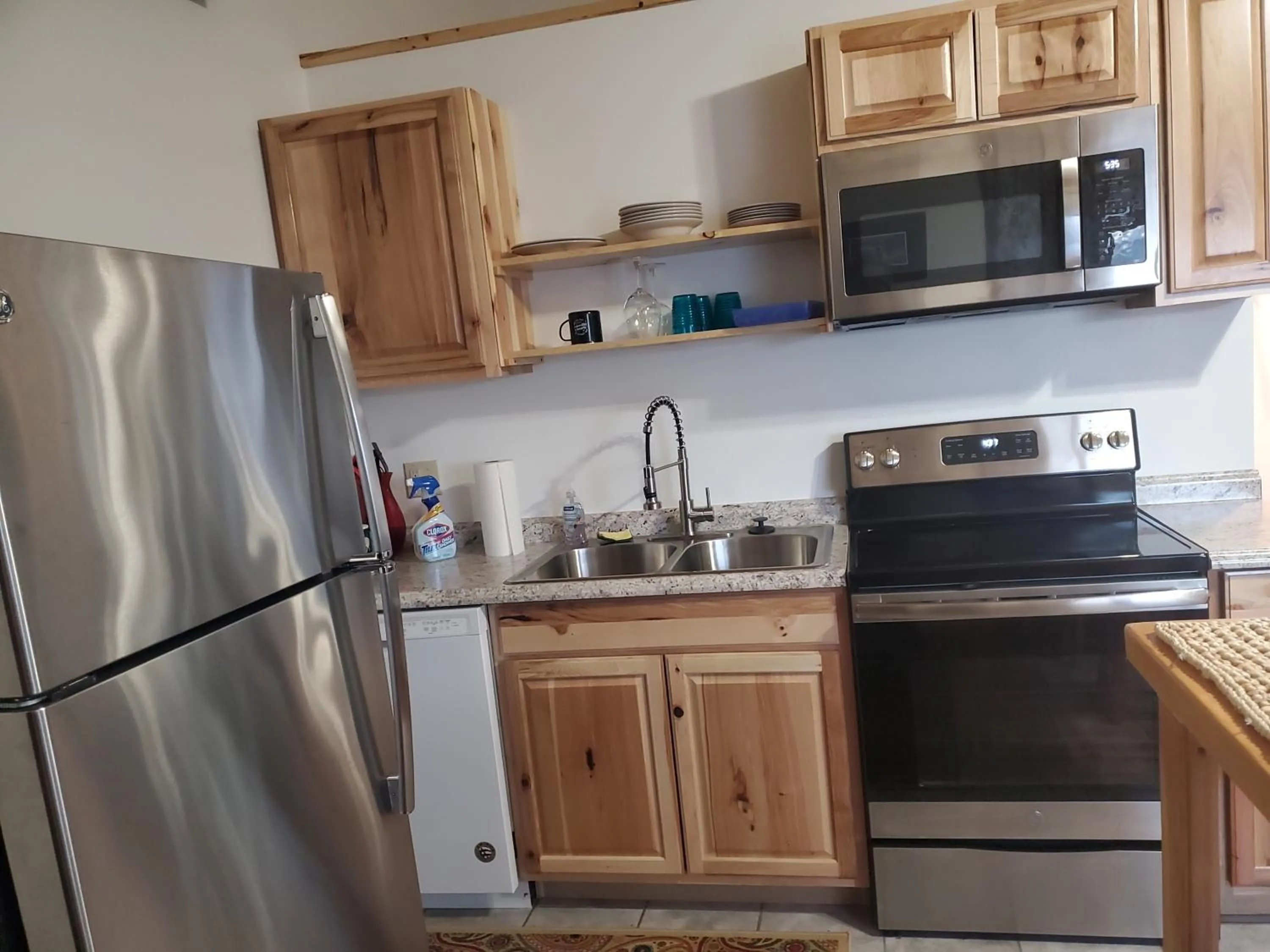 Kitchen or kitchenette in Dream Drift Motel