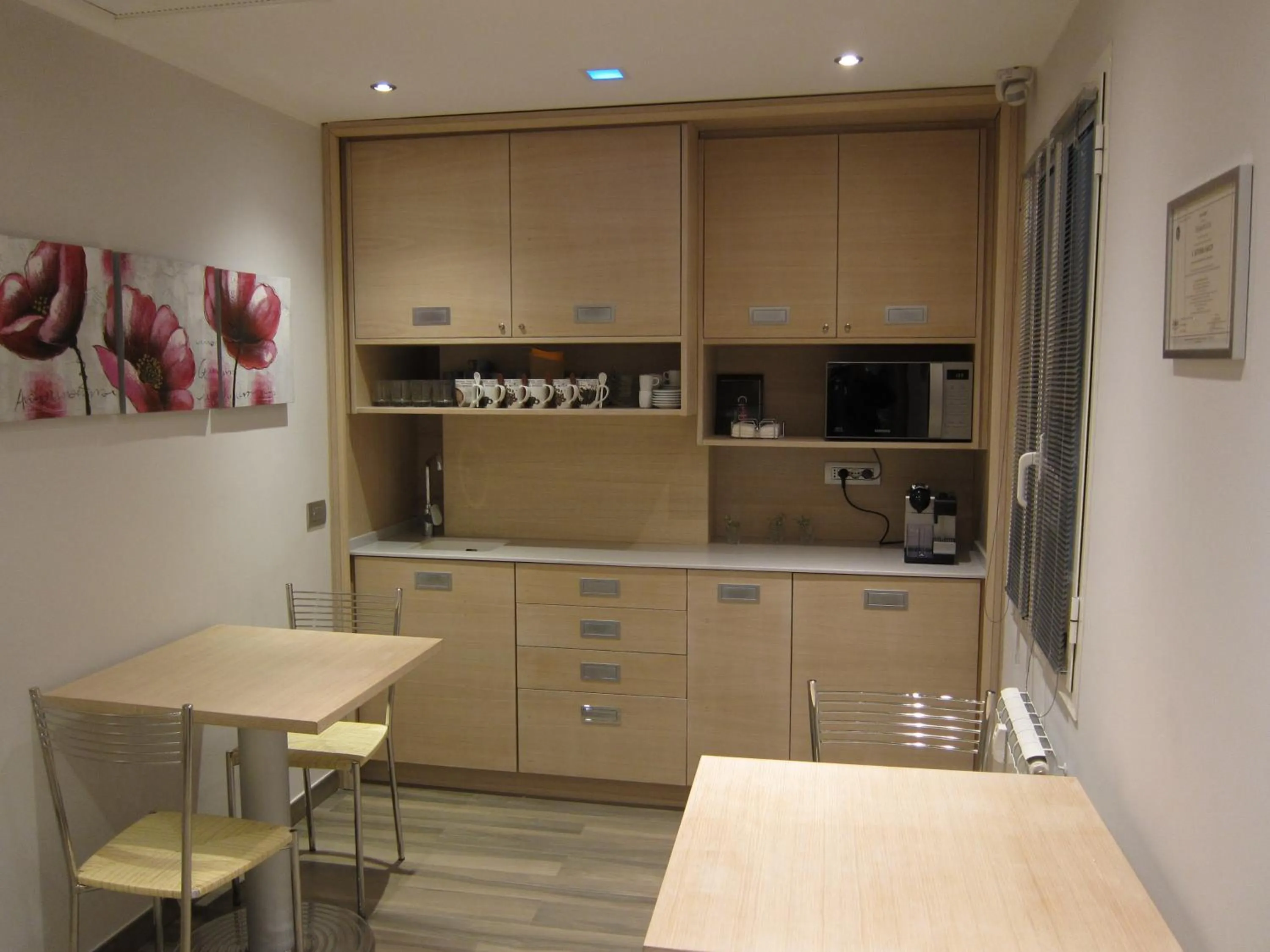 Restaurant/places to eat in Casa Eli Roma B&B