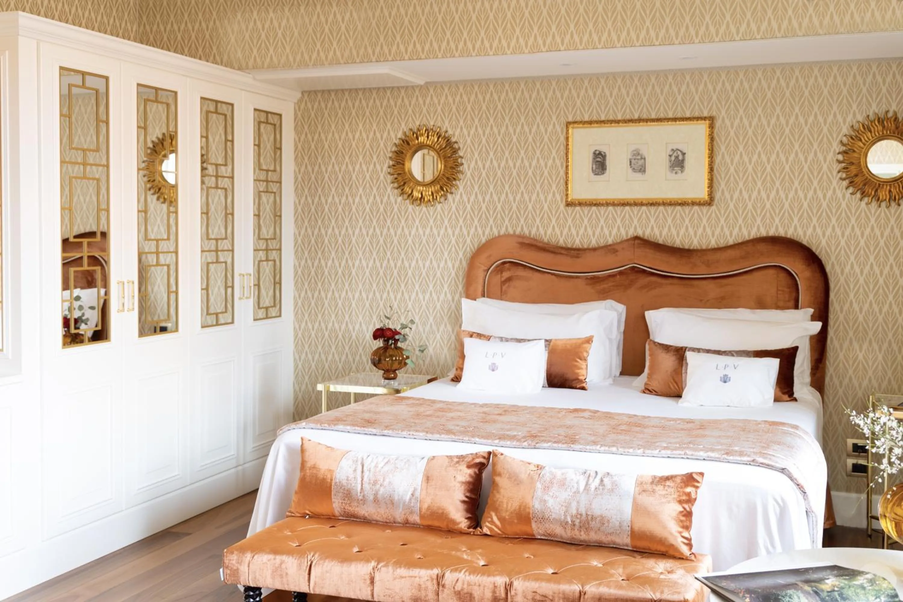 Bed in Londra Palace Venezia