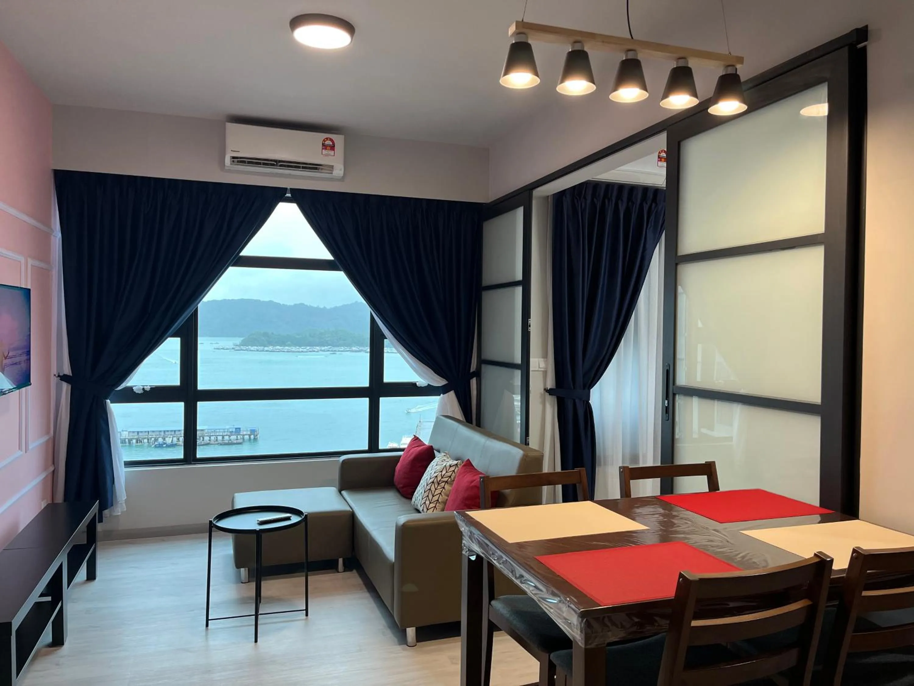 Splendours Condos@Jesselton Quay