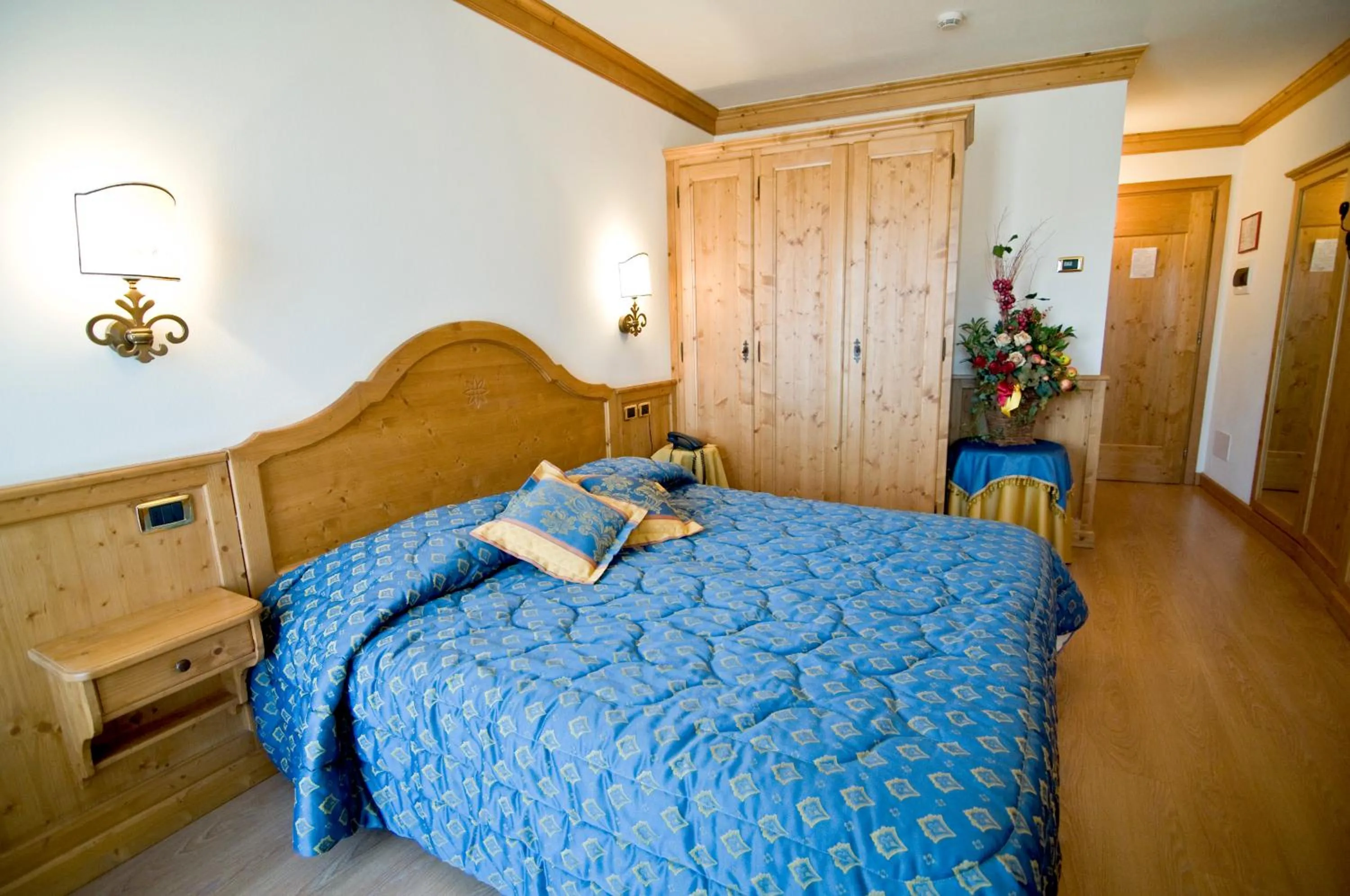 Bed in Albergo Valbella