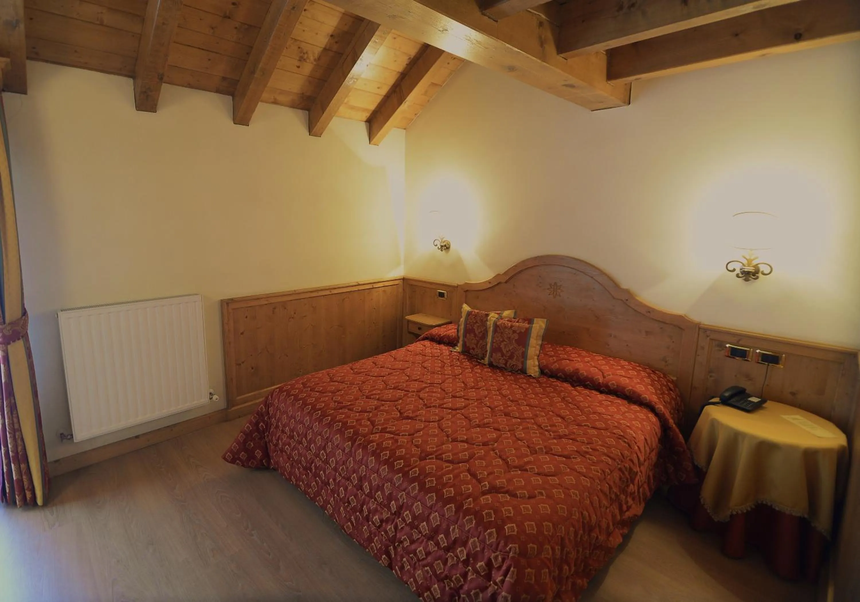 Bed in Albergo Valbella