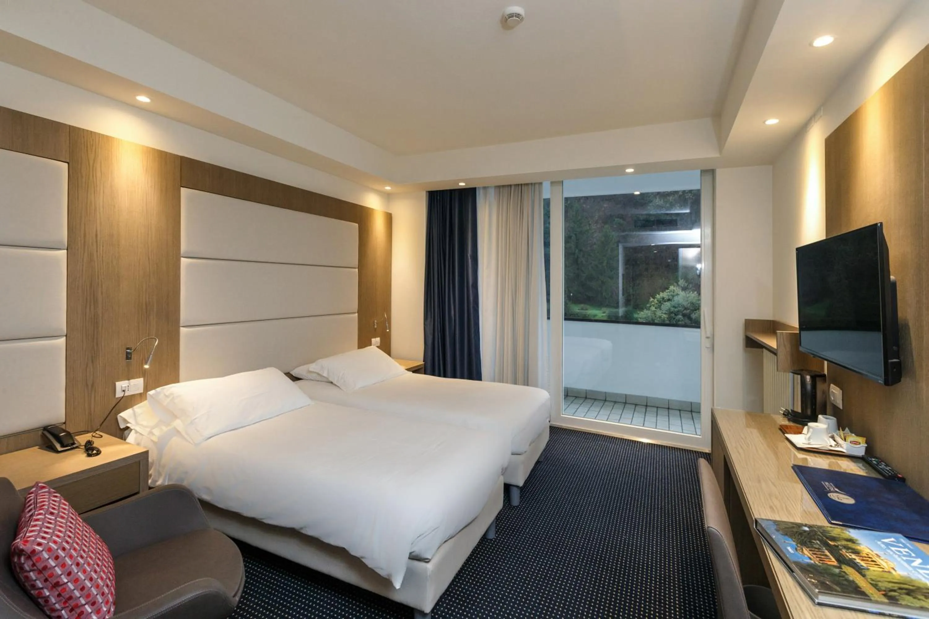 Photo of the whole room, Bed in Hotel Terme Millepini