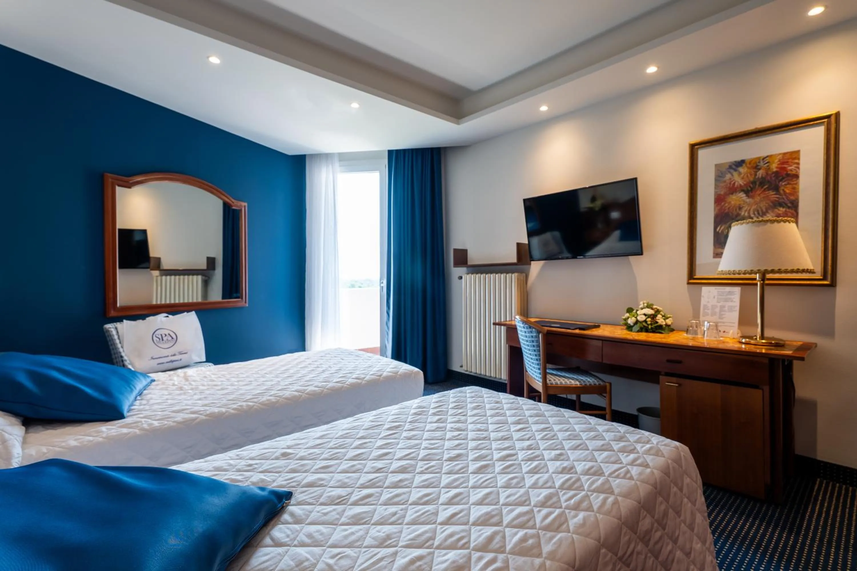 Bed in Hotel Terme Millepini