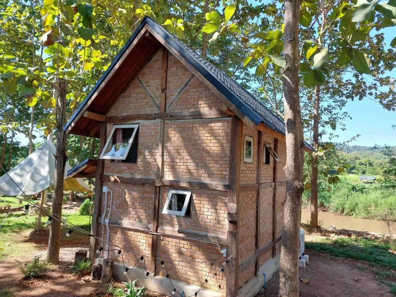 Property building in THE RIVER RUNS CHIANG KLANG