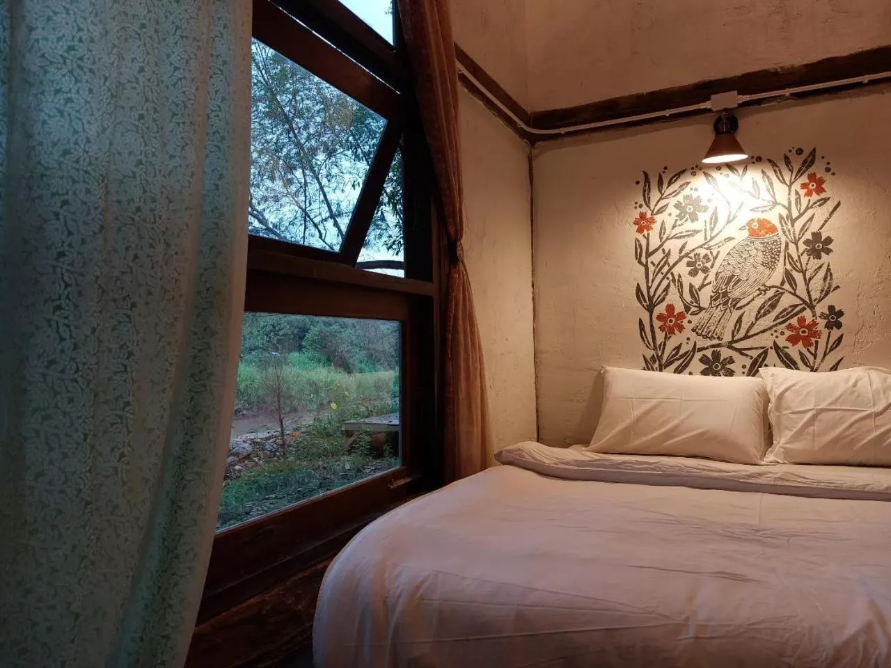 Bed in THE RIVER RUNS CHIANG KLANG