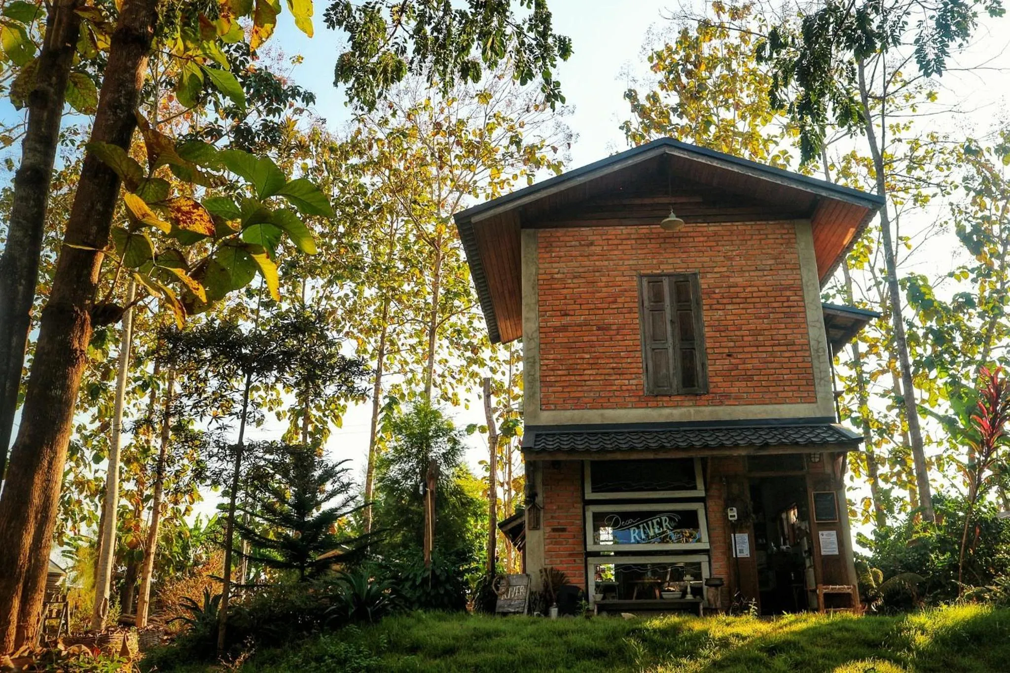 Property building in THE RIVER RUNS CHIANG KLANG