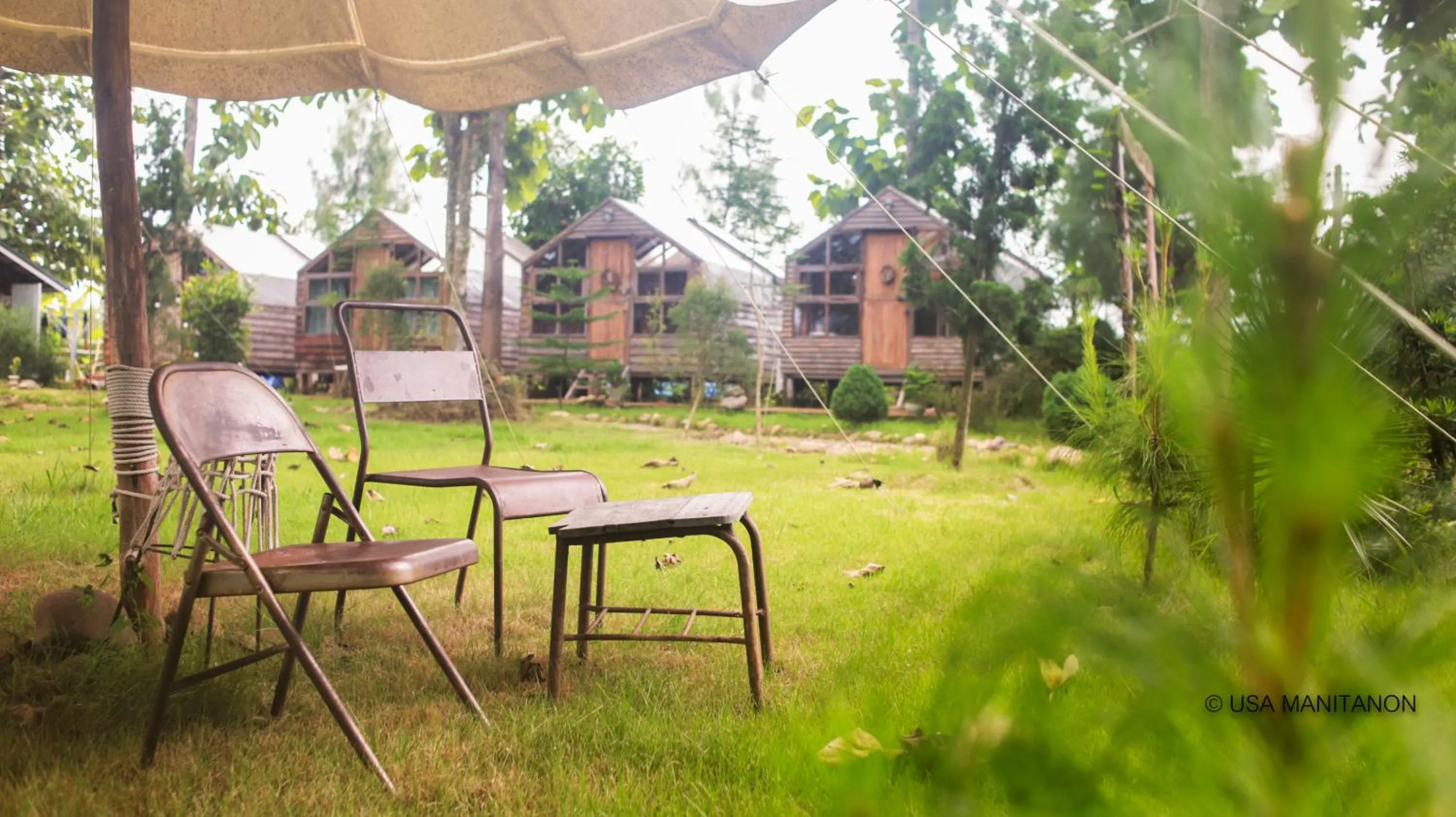 Patio in THE RIVER RUNS CHIANG KLANG