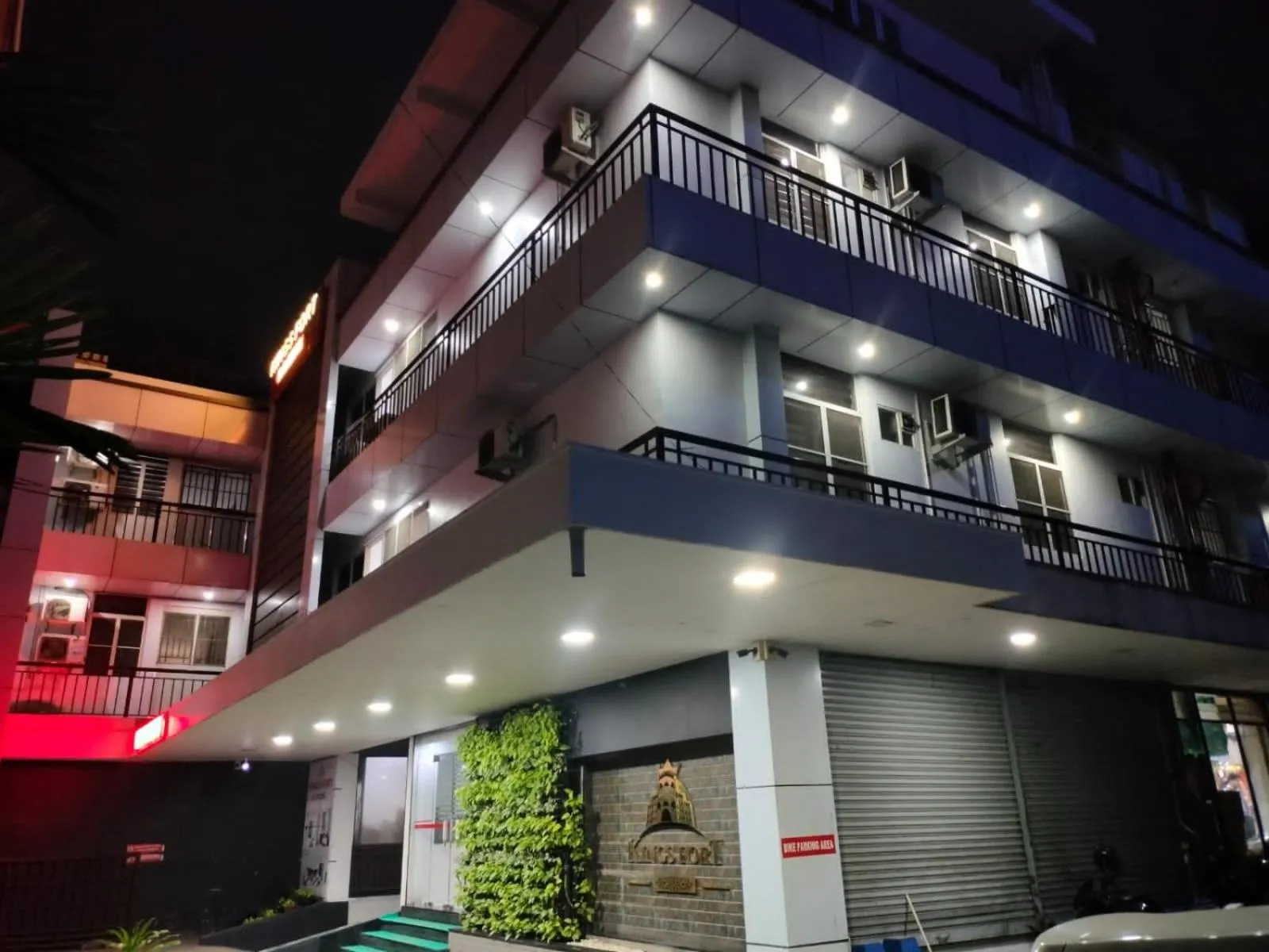 Property building in Kings Fort Rooms Thrippunithura