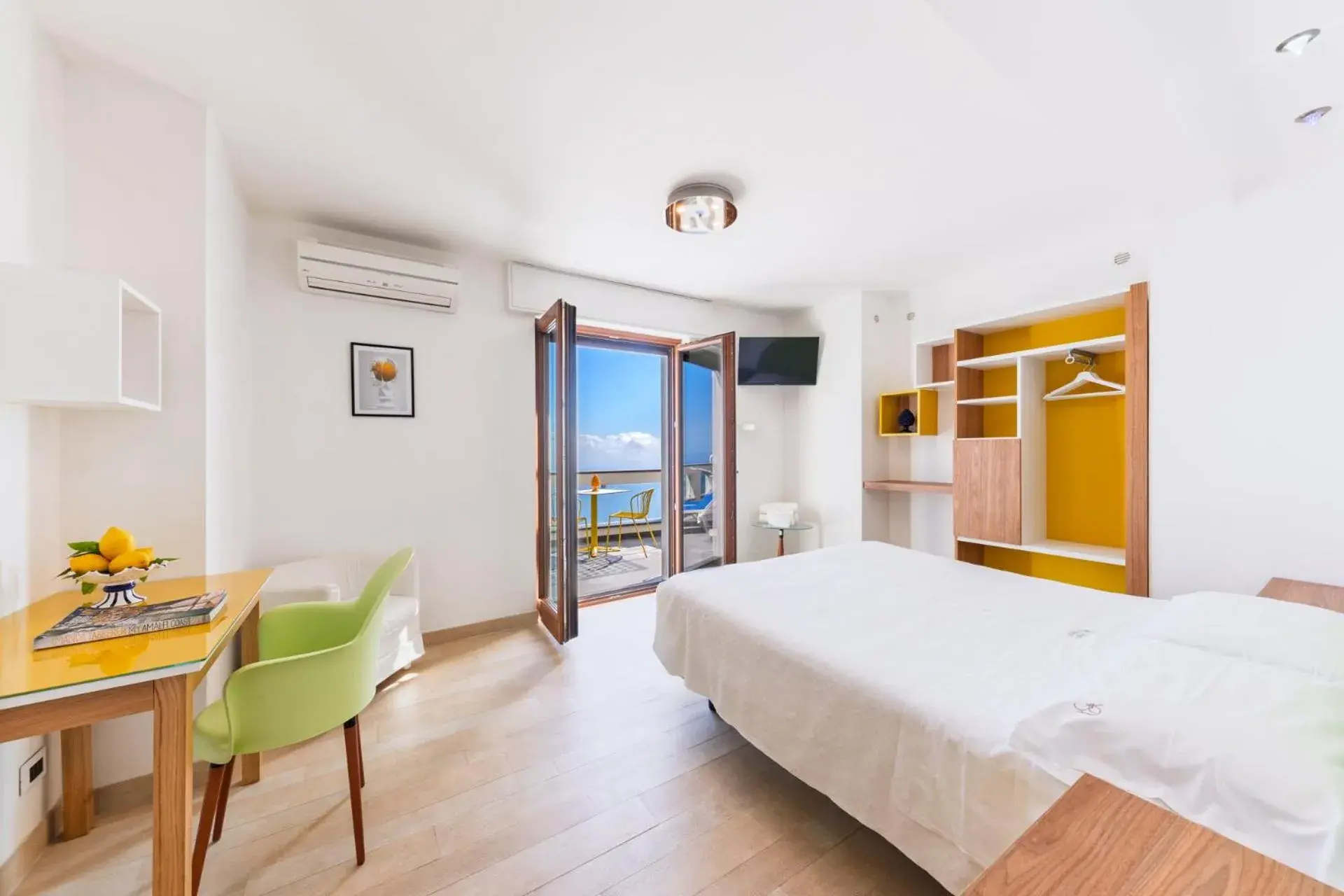 Standard Quadruple Room - single occupancy in La Vigna di Bacco Standard Quadruple Room - single occupancy in La Vigna di Bacco