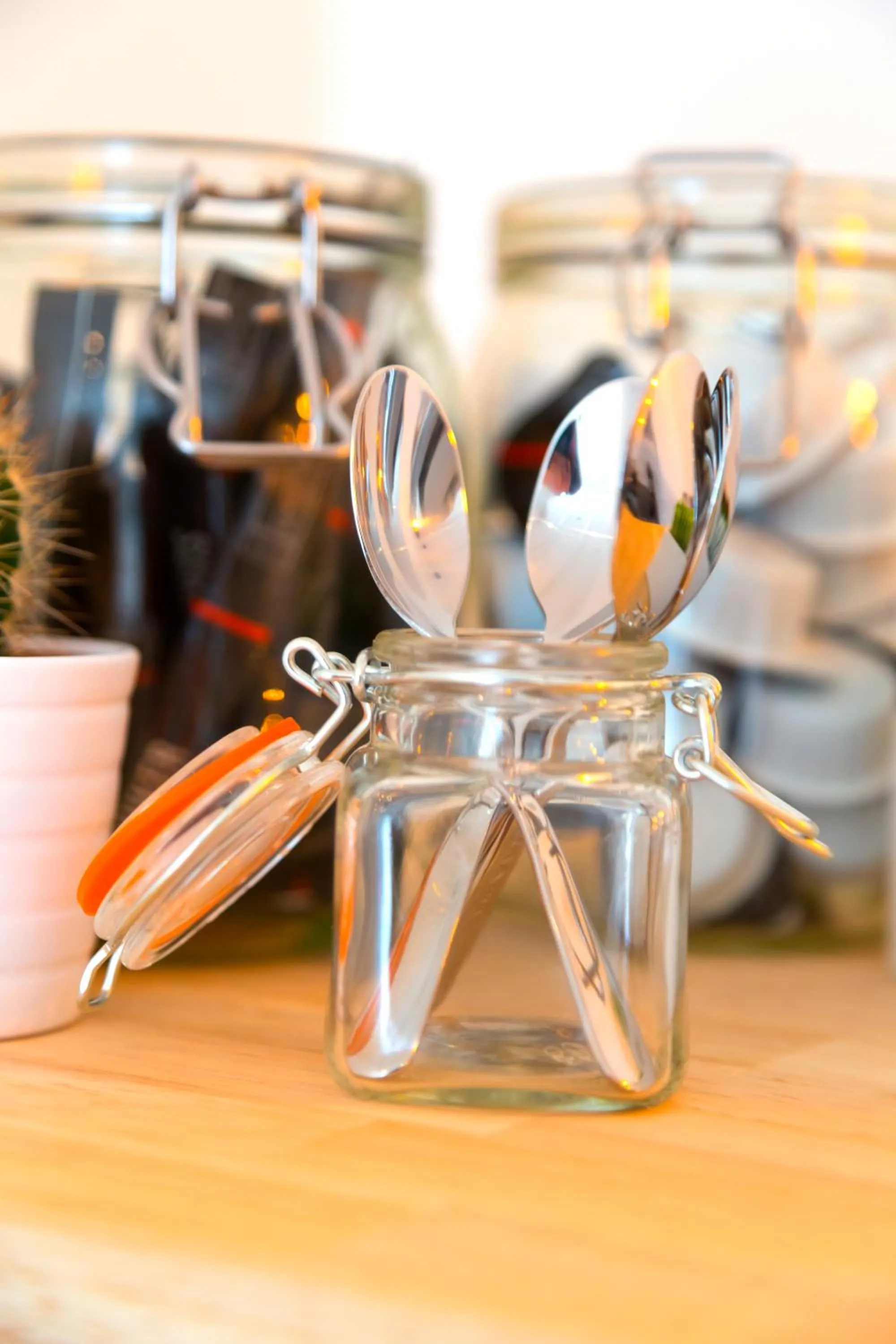 Coffee/tea facilities in Bij Jans
